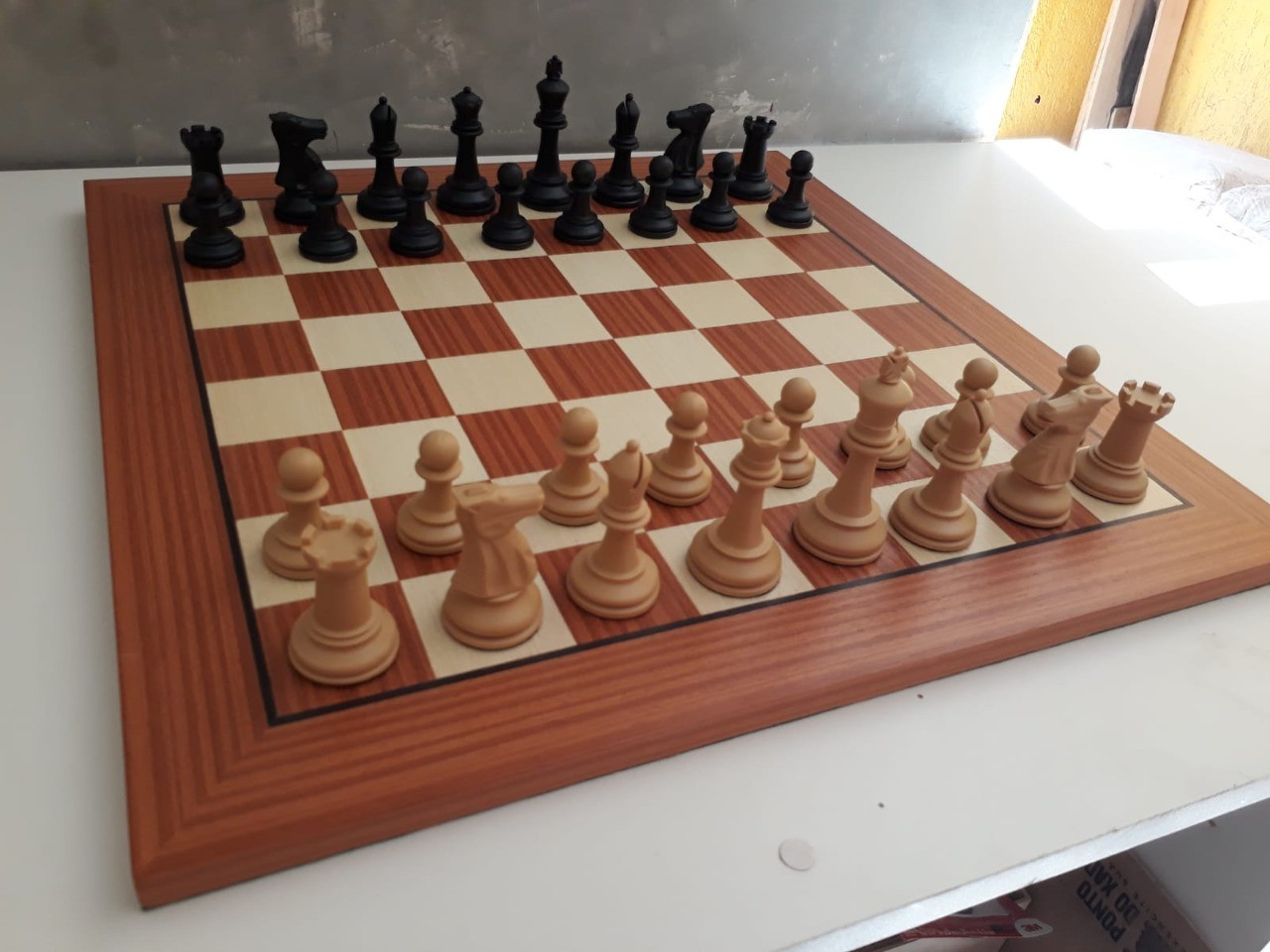 Tabuleiro de Xadrez Ébano Clássico 40x40cm: Escolha com ou sem peças [Sob  Encomenda: Envio em 45 dias] - A lojinha de xadrez que virou mania nacional!