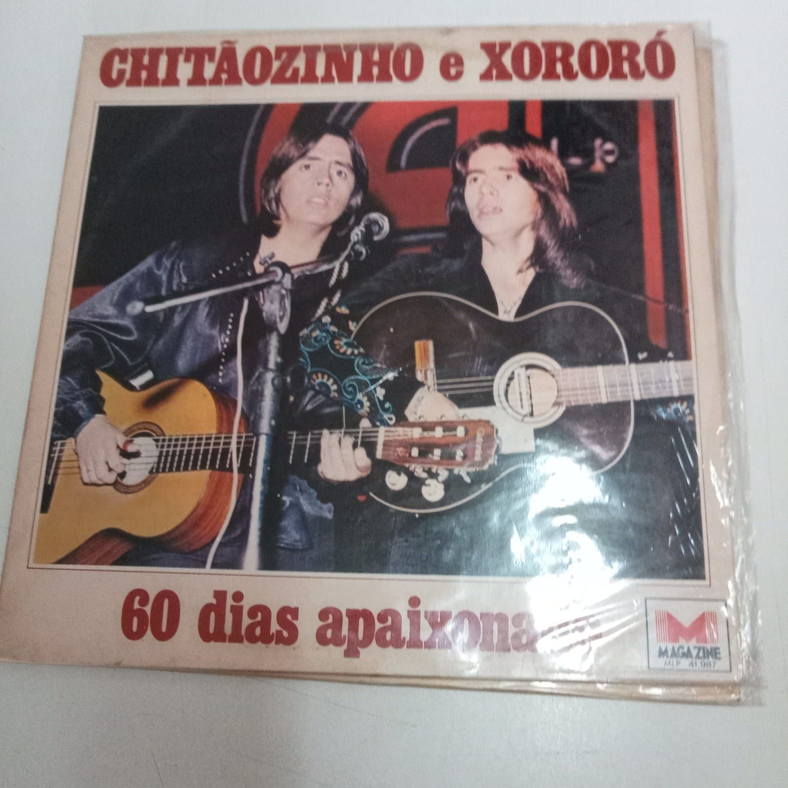 Disco de Vinil Chitãozinho e Xororó - 60 dias apaixonado, LP´s