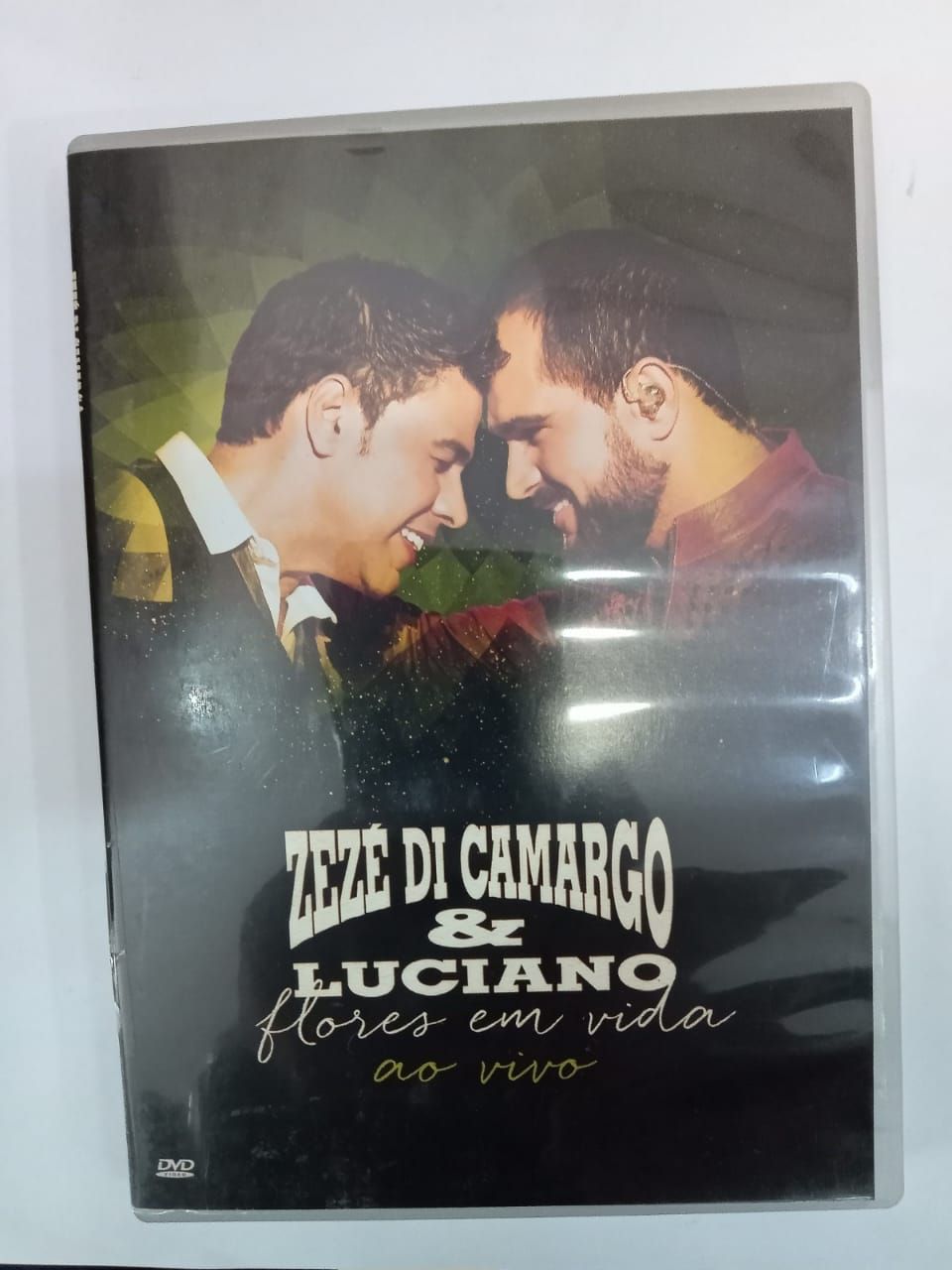  Flores Em Vida - Ao Vivo - Zeze di Camargo e Luciano