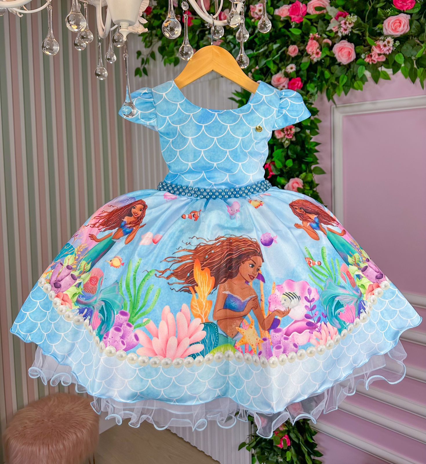Fantasia Sereia Infantil Menina Vestido Ariel Pequena Sereia em Promoção na  Americanas