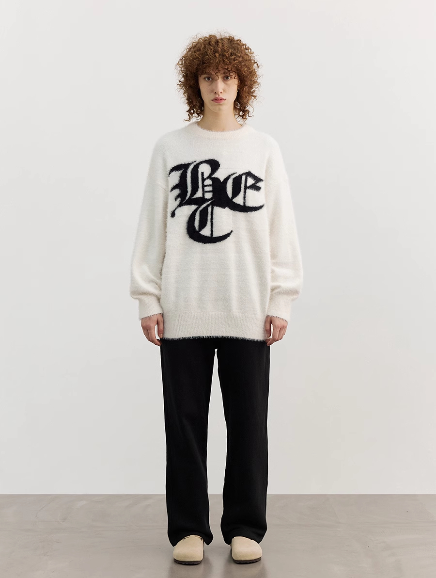 Suéter BlackofExit Club Old English Lettering Cream NOISER Street