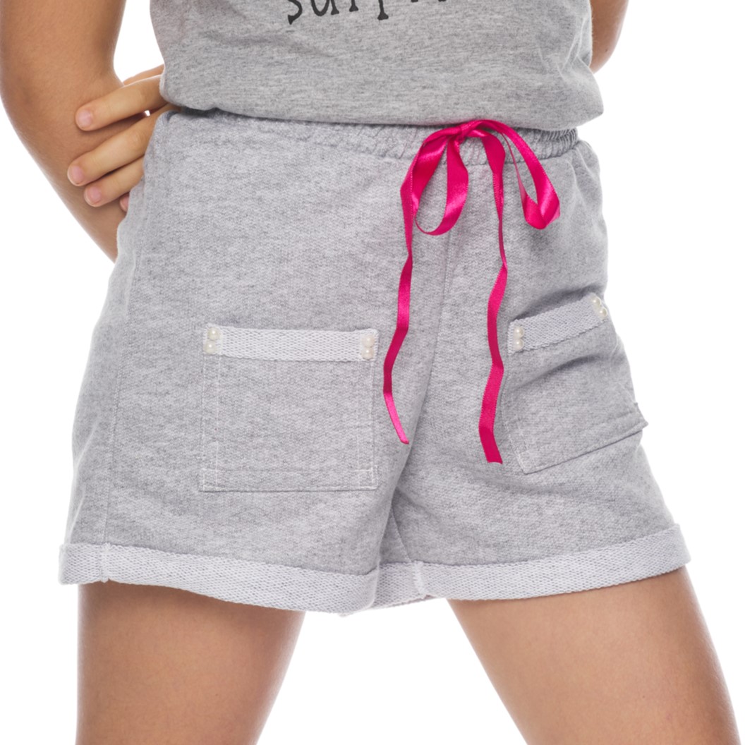 Shorts Feminino com Bolso Quadrado