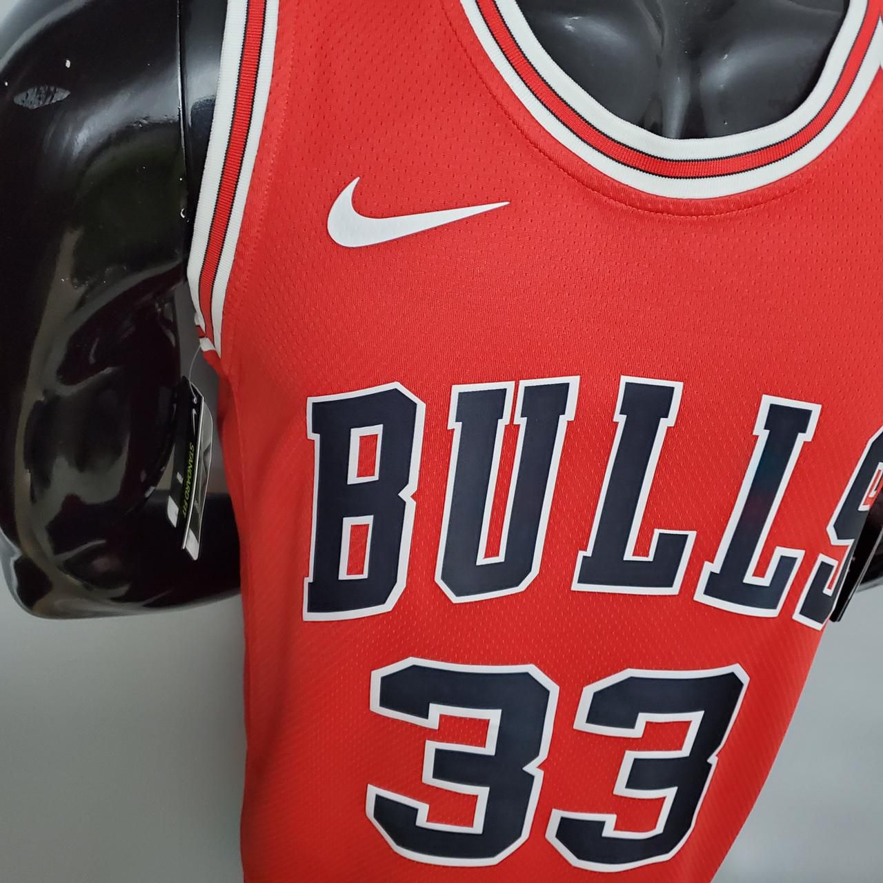 Regata Basquete NBA Chicago Bulls Pippen 33 Vermelha Edição