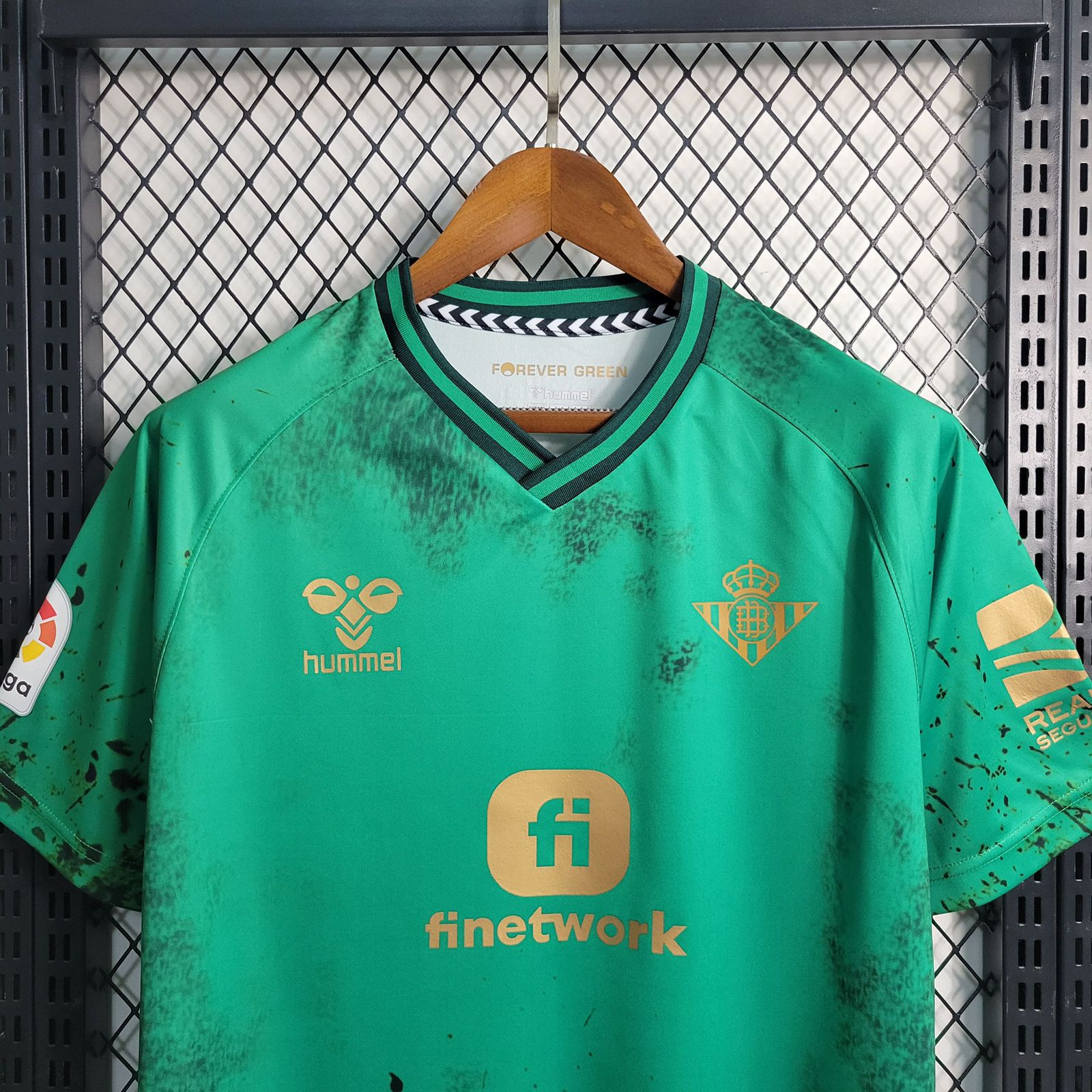 Nova Camisa Real Betis Forever Green Torcedor Masculina 2023 2024 nova-camisa-real-betis-forever-green-torcedor-masculina-2023-2024