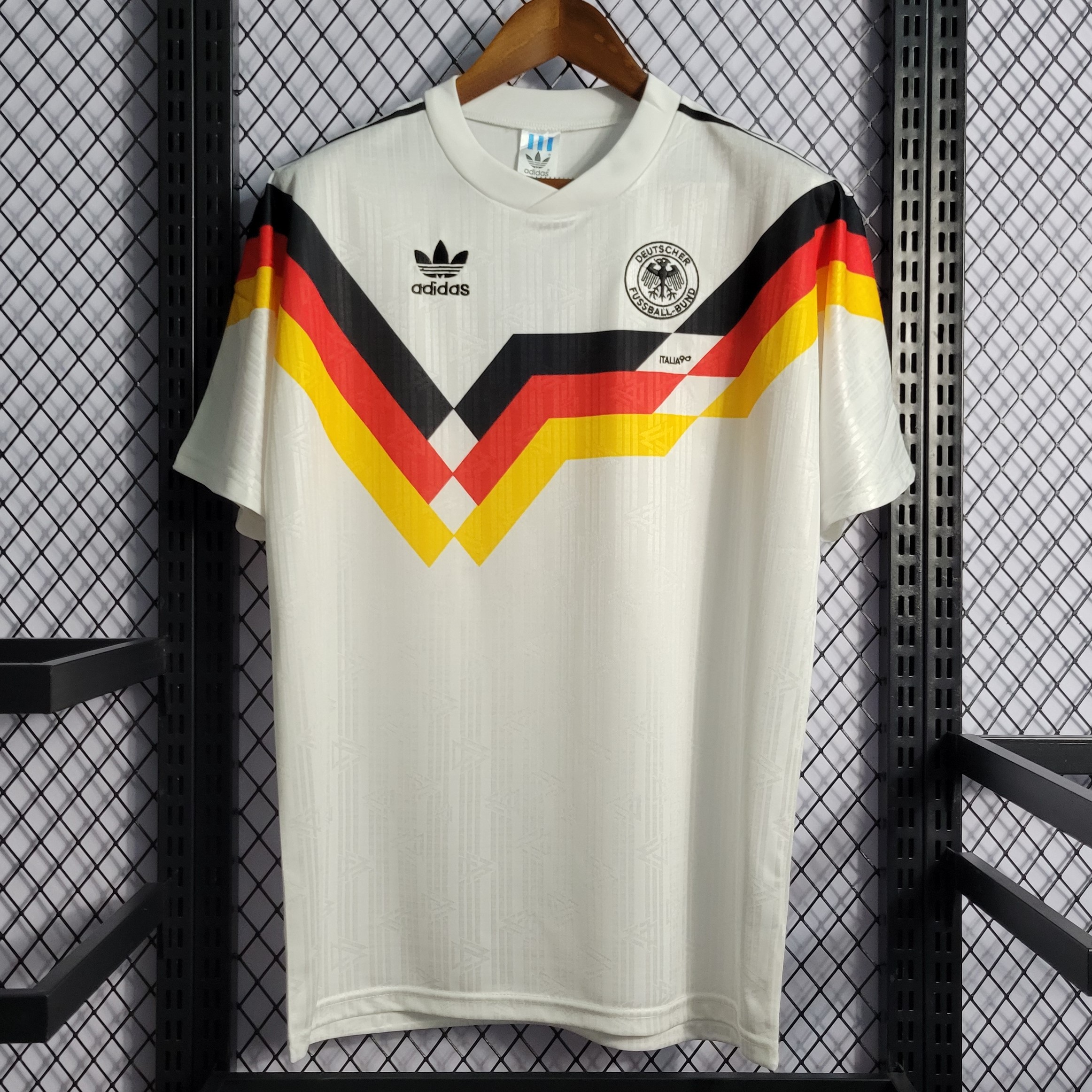 Camisa Retrô Alemanha 1 Matthäus 10 Torcedor 1990 - 021 Sport