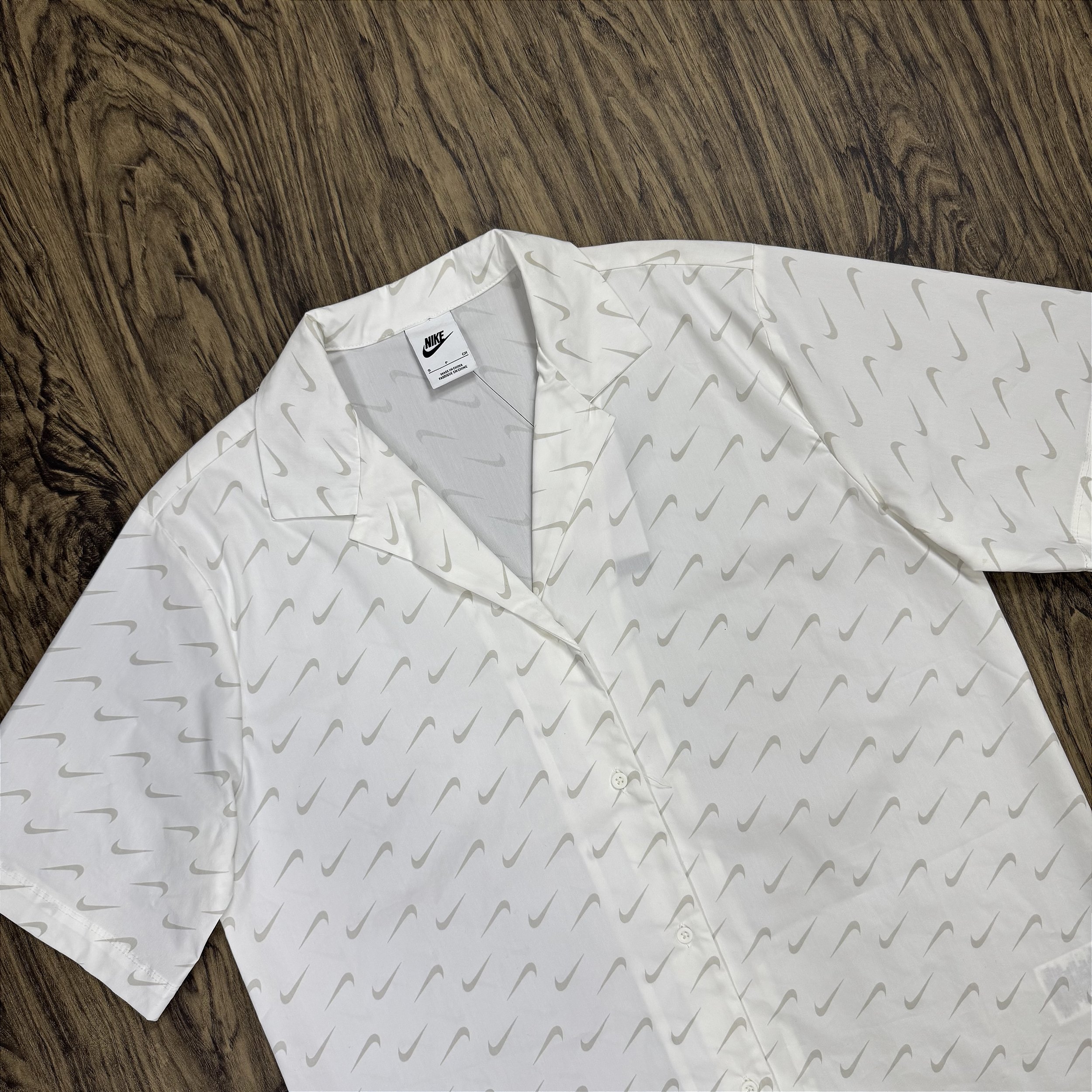 Camisa Nike "Chuva de Nike" Off-White - Top Store