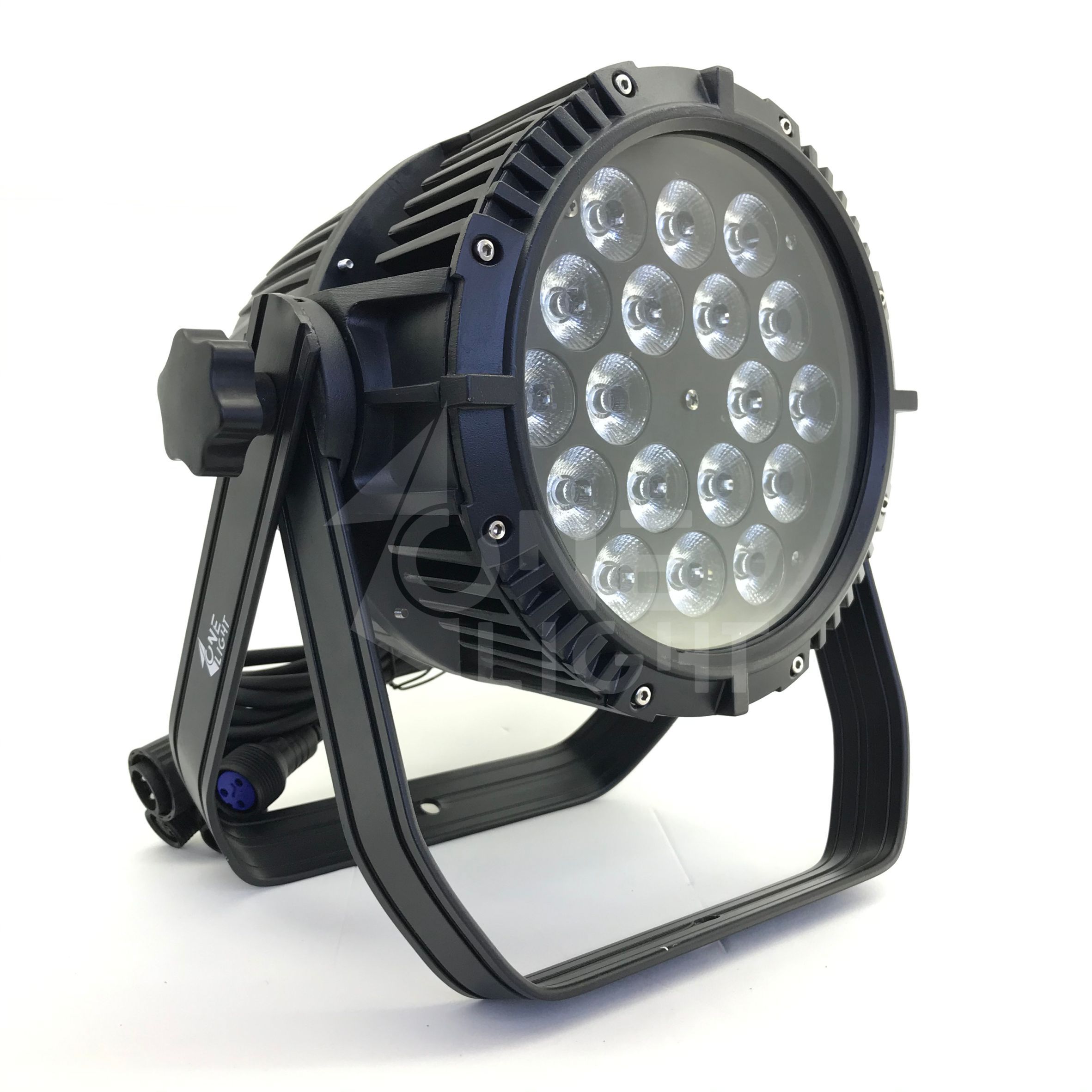 PAR LED OUTDOOR 18X15W 5 IN 1 RGBWA ONE LIGHT - ProLight Brasil