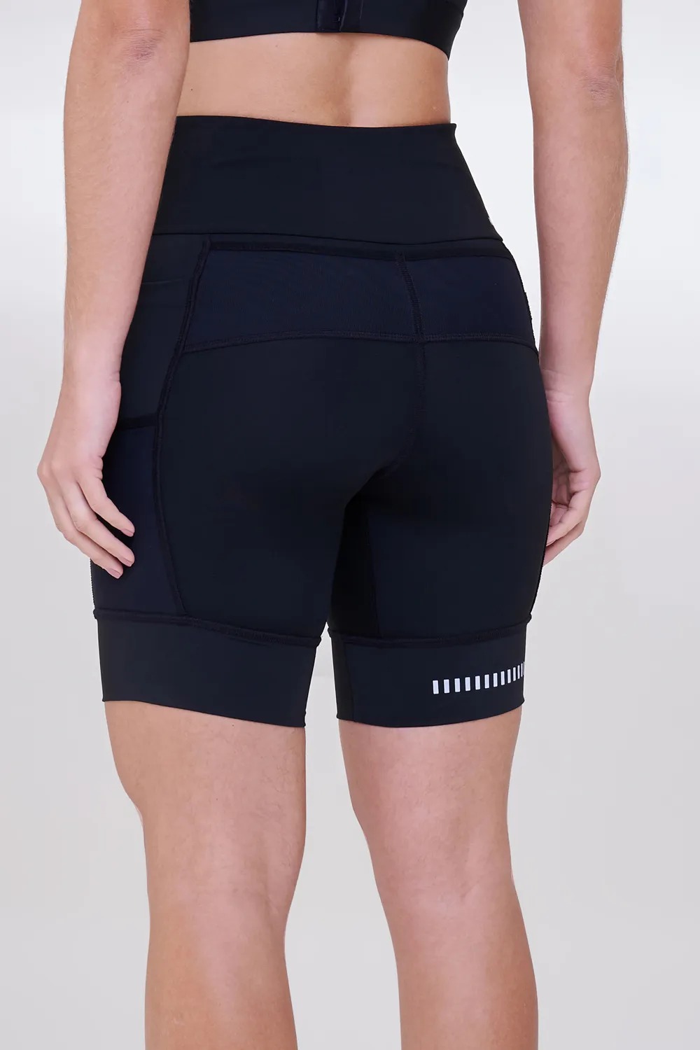 Bermuda Grit Bossa 7 Bolsos 18cm-Preto - Mimos Run