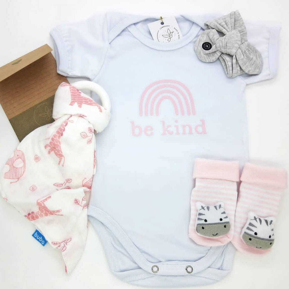 Kit Presente Bebê Menina Malu - Balloon Baby Gift - Presentes e Artigos  exclusivos para Bebês