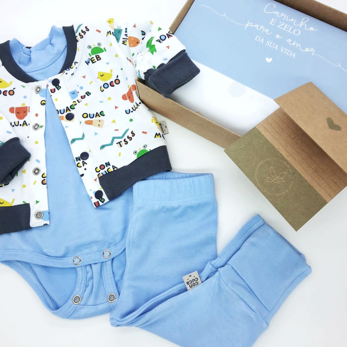 Presente Para Bebê Menino - Kit de Boas Vindas Roupinha Recém Nascido (Olá  Mundo!) - Lembrart Baby & Gifts