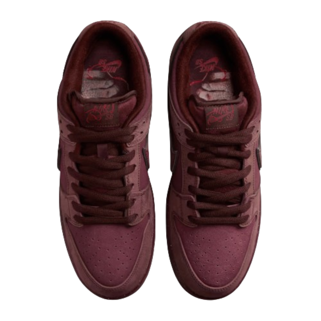 スケートボード Nike SB Dunk Low PRM City of Love 26.5 スケートボード Nike SB Dunk Low PRM City of Love 26.5 FZ5654-100