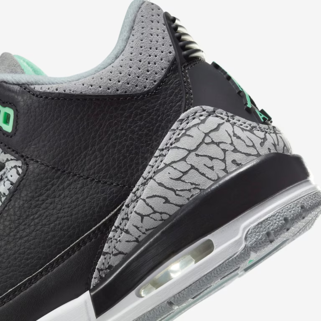 Air Jordan 3 Retro Green Glow - Blackapparel