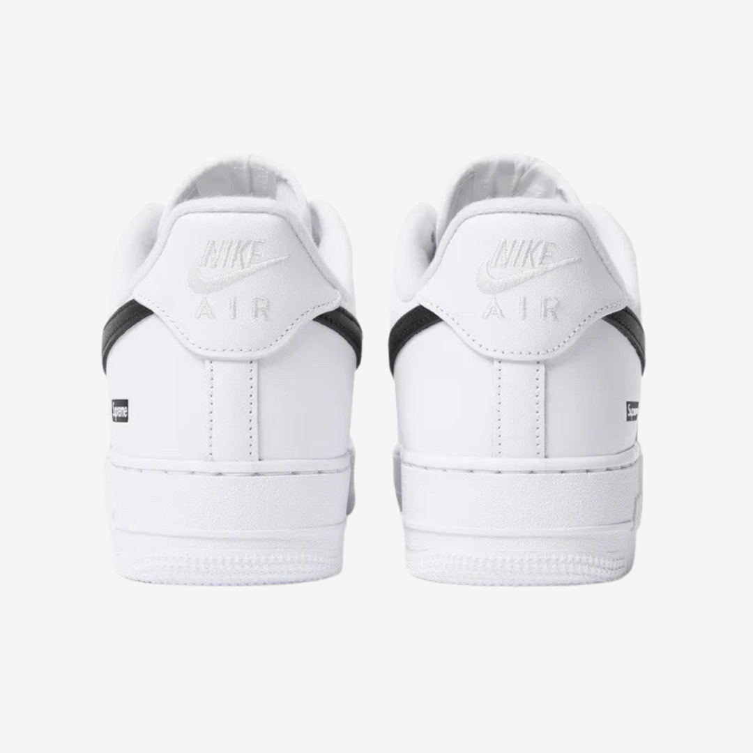 Tênis Nike Air Force 1 Low Supreme Branco Preto | BlackApparel
