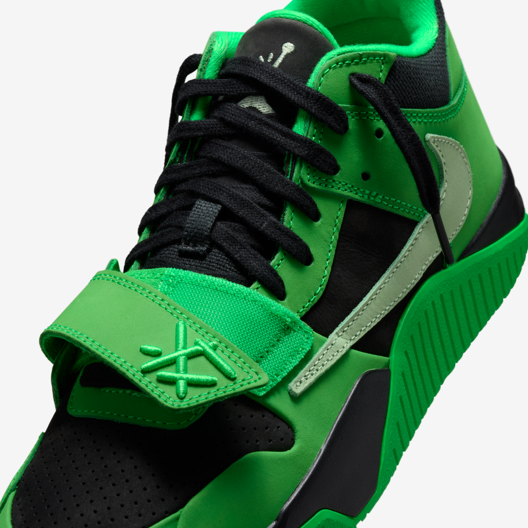 Tênis Jordan Jumpman Jack TR Travis Scott Spark Green