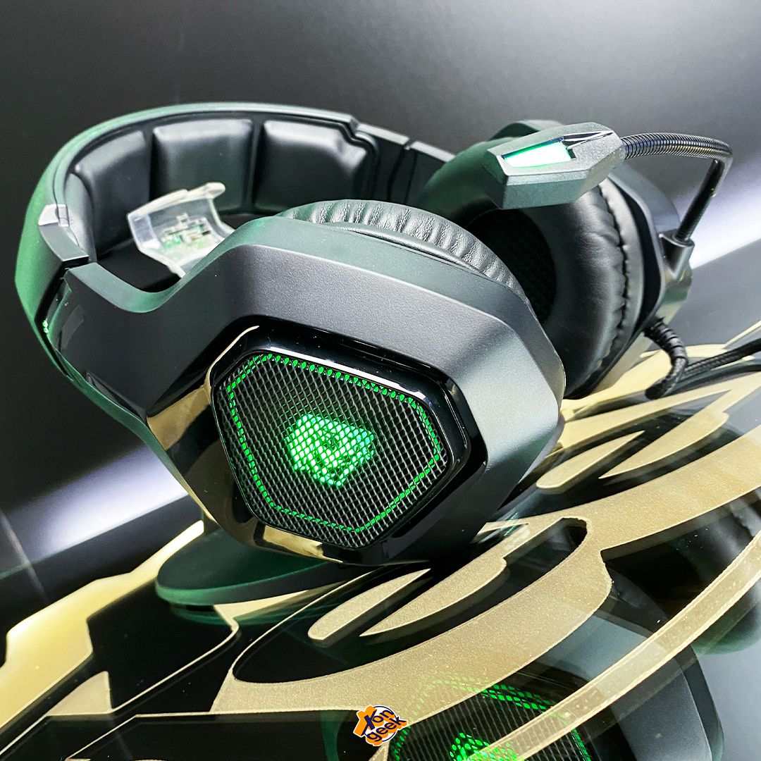 Headset Gamer ELG Revenge 7.1 USB RGB Compatível com PS4 XonGeek