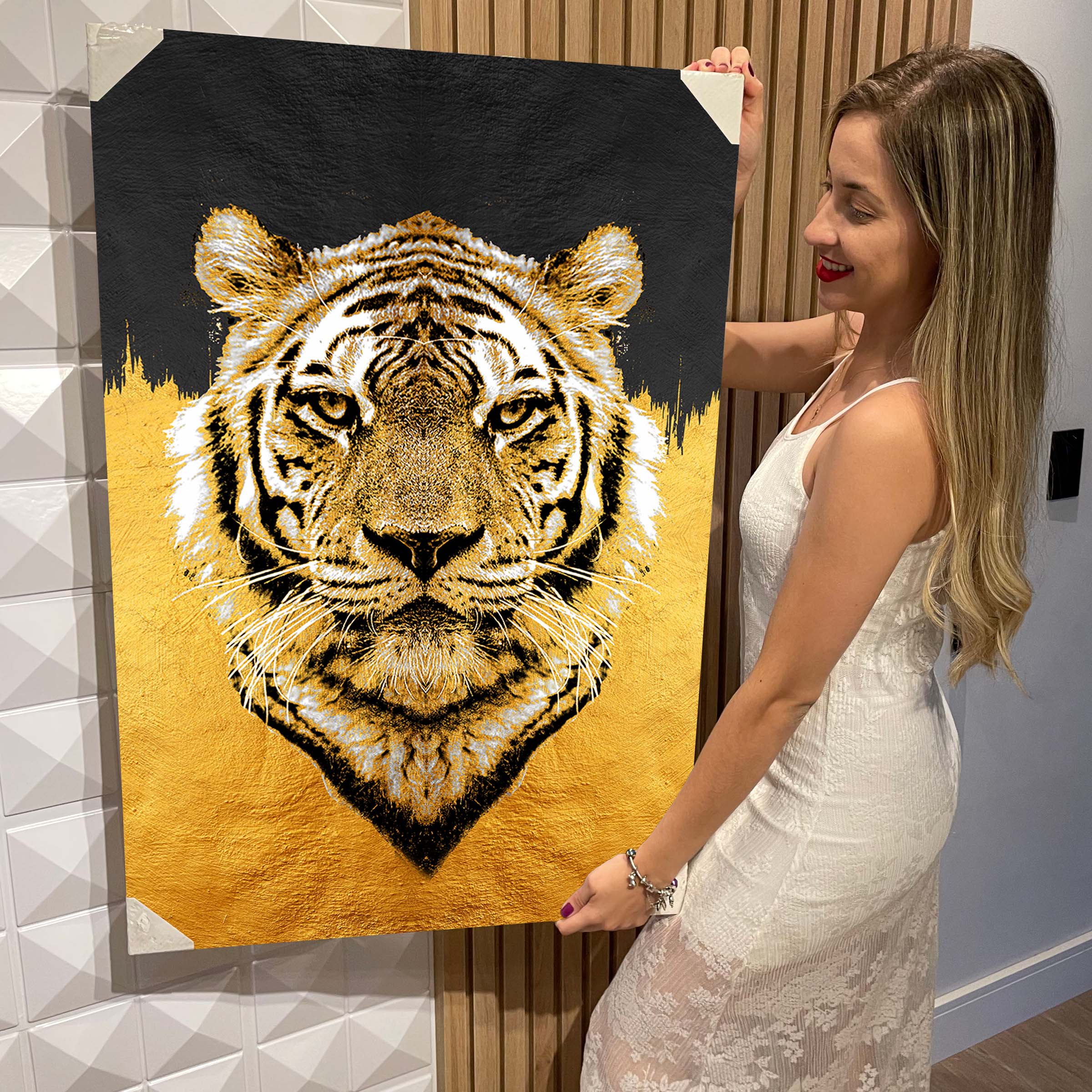 Quadro Decorativo Flutuante Animal Silvestre Tigre Deitado Colorido -  Estilo Arte Design