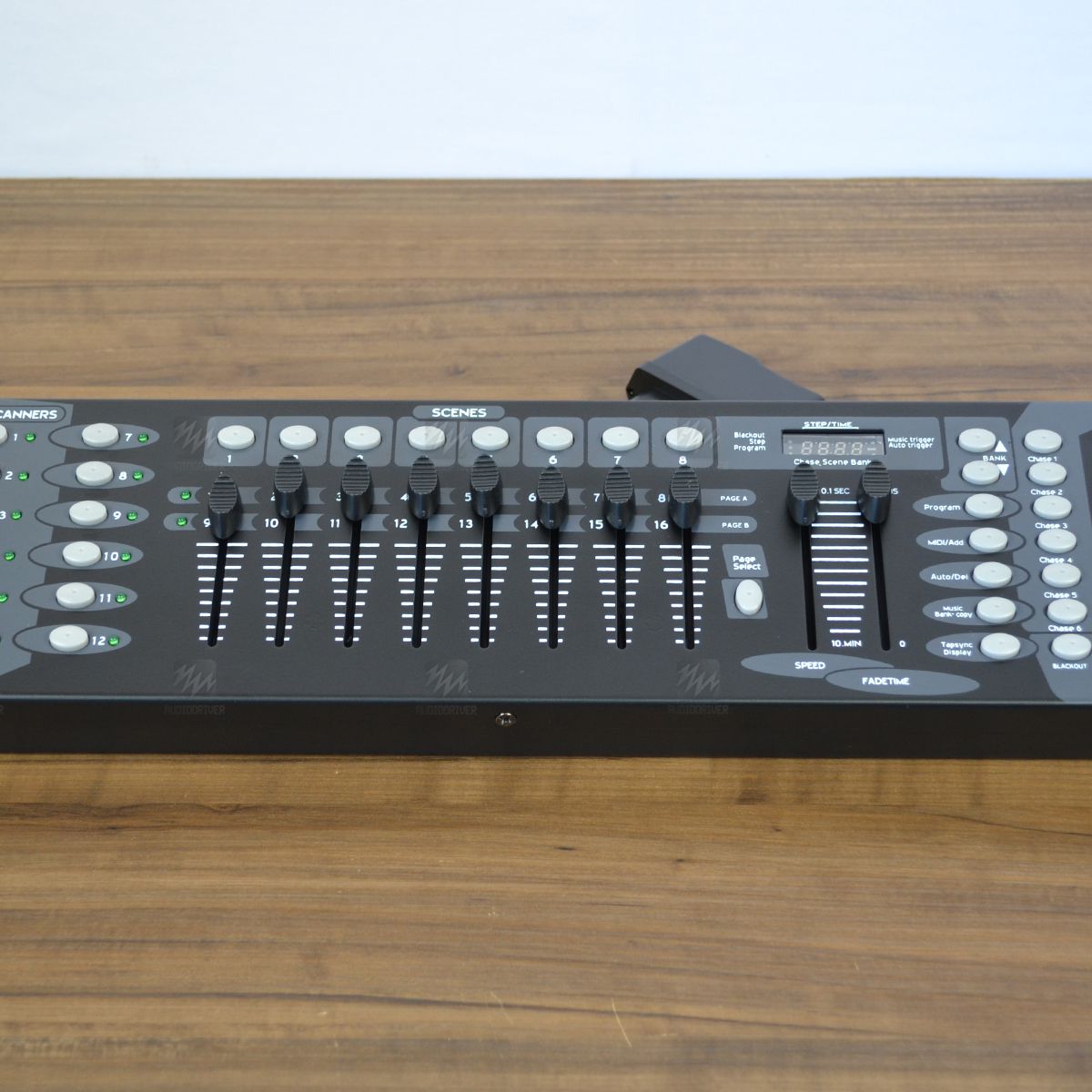 Mesa DMX 192 Litecraft - PLS - AudioDriver Instrumentos Musicais e