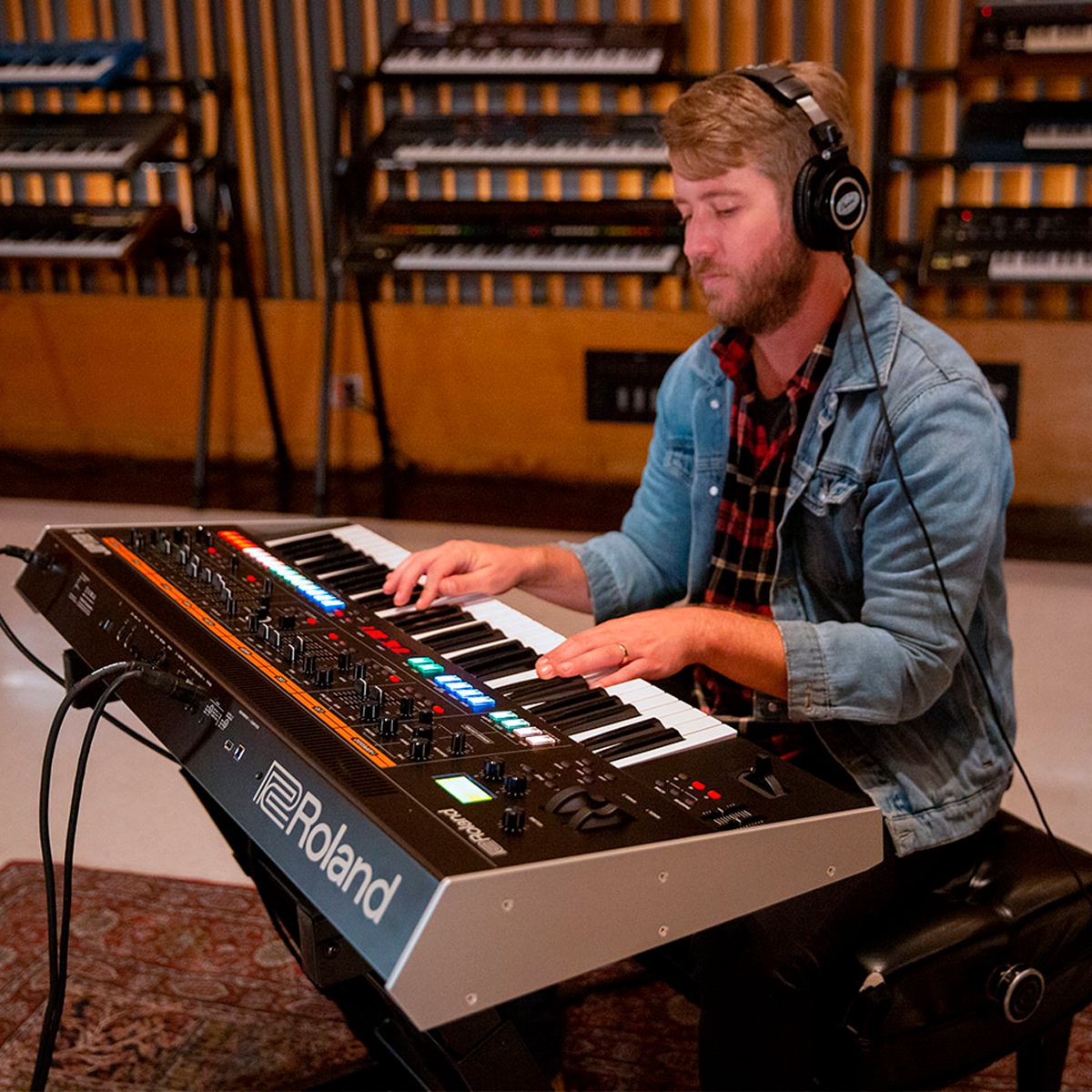 Teclado Sintetizador 61 Teclas Programável Roland JUPITER-X