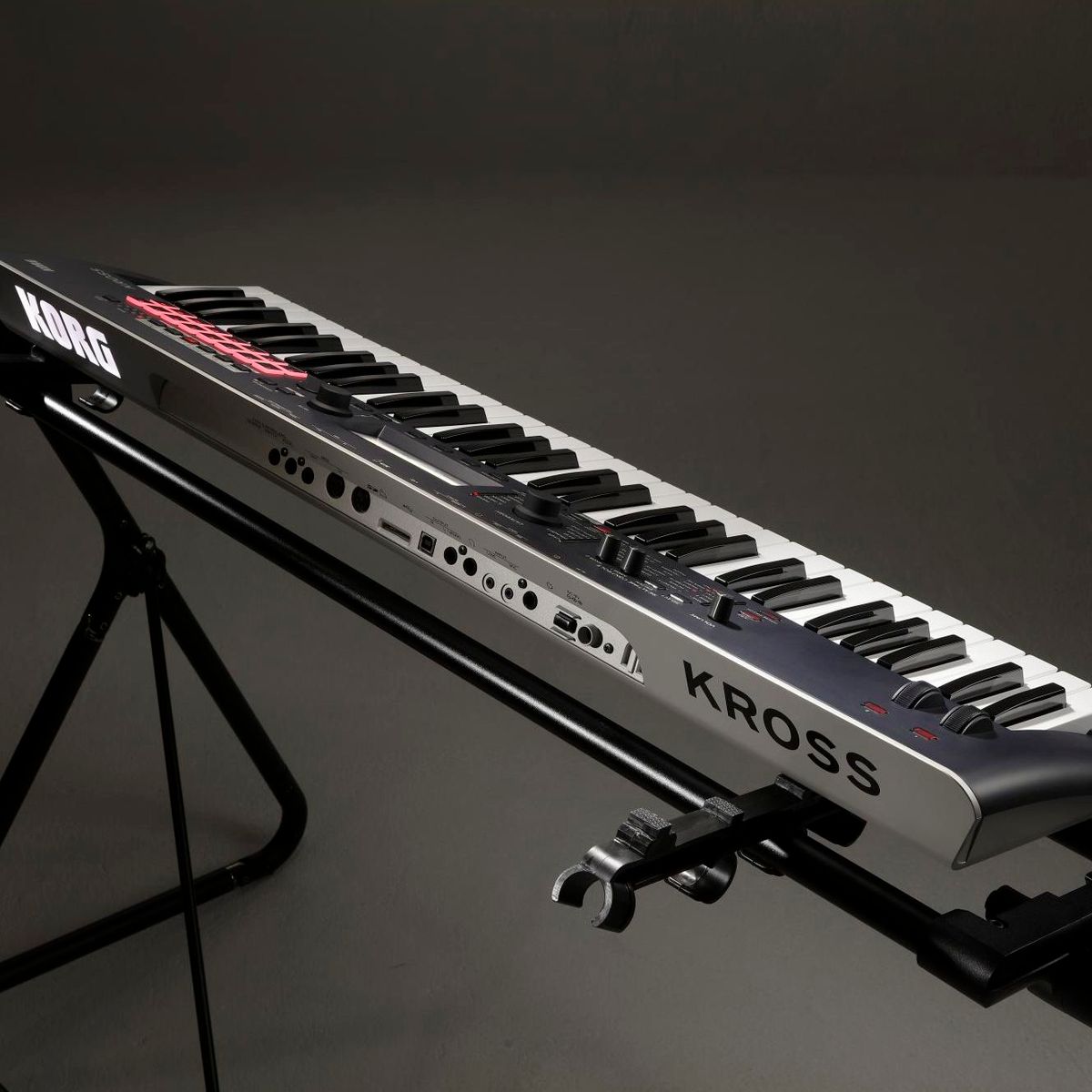 Teclado Workstation 61 Teclas Korg KROSS2-61 Azul - AudioDriver