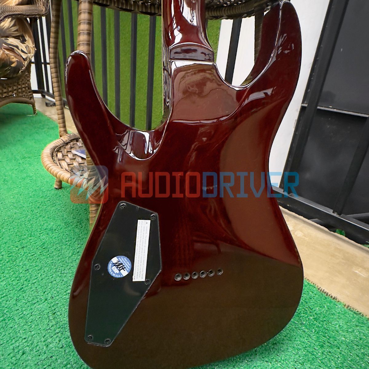 Guitarra Super Strato ESP LTD H-200FM Dark Brown Sunburst com