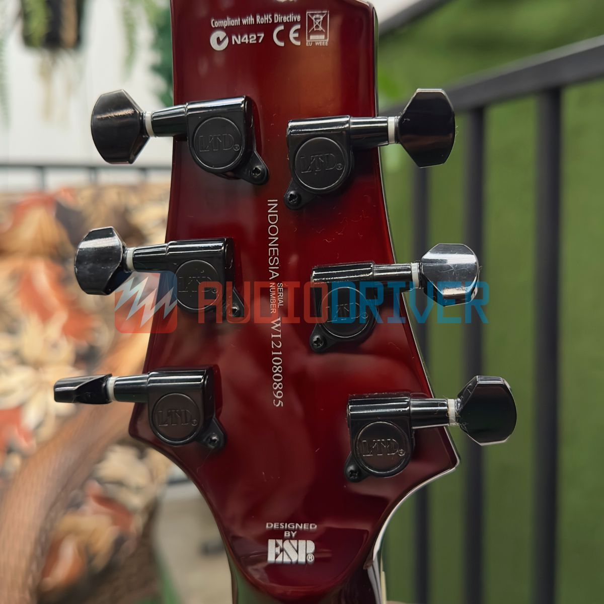 Guitarra Super Strato ESP LTD H-200FM Dark Brown Sunburst com