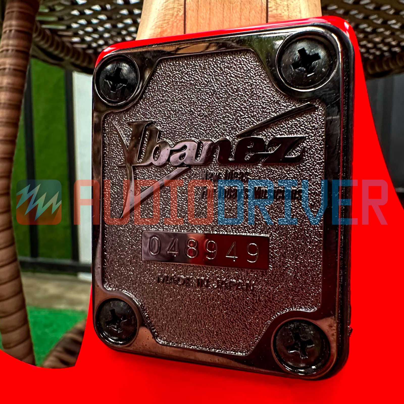 Guitarra Super Strato HSH Ibanez RG550 Road Flare Red com