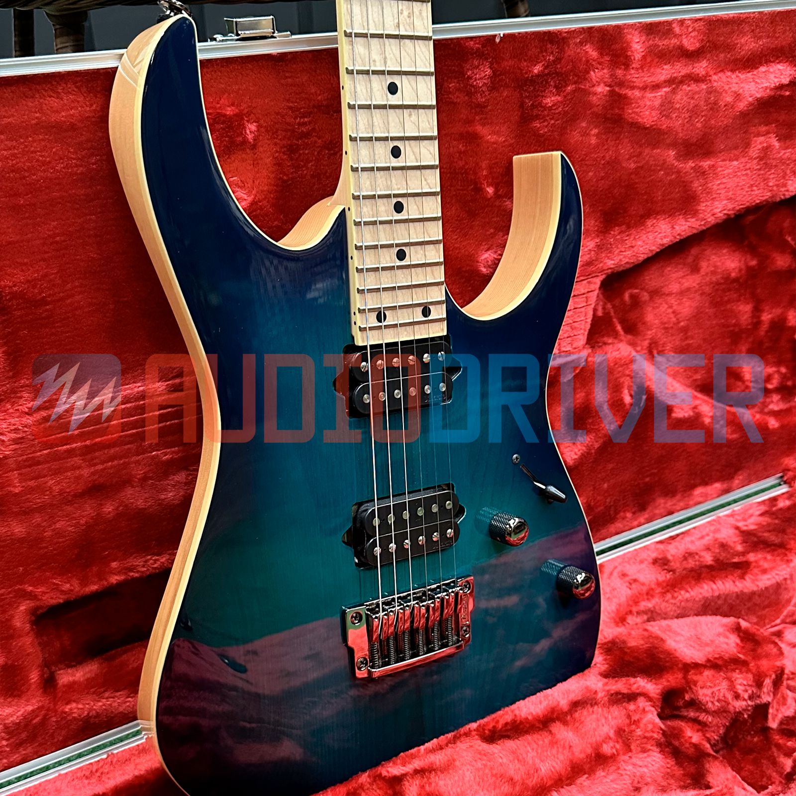 Guitarra Super Strato Japonesa Ibanez RG652AHMFX Nebula Green