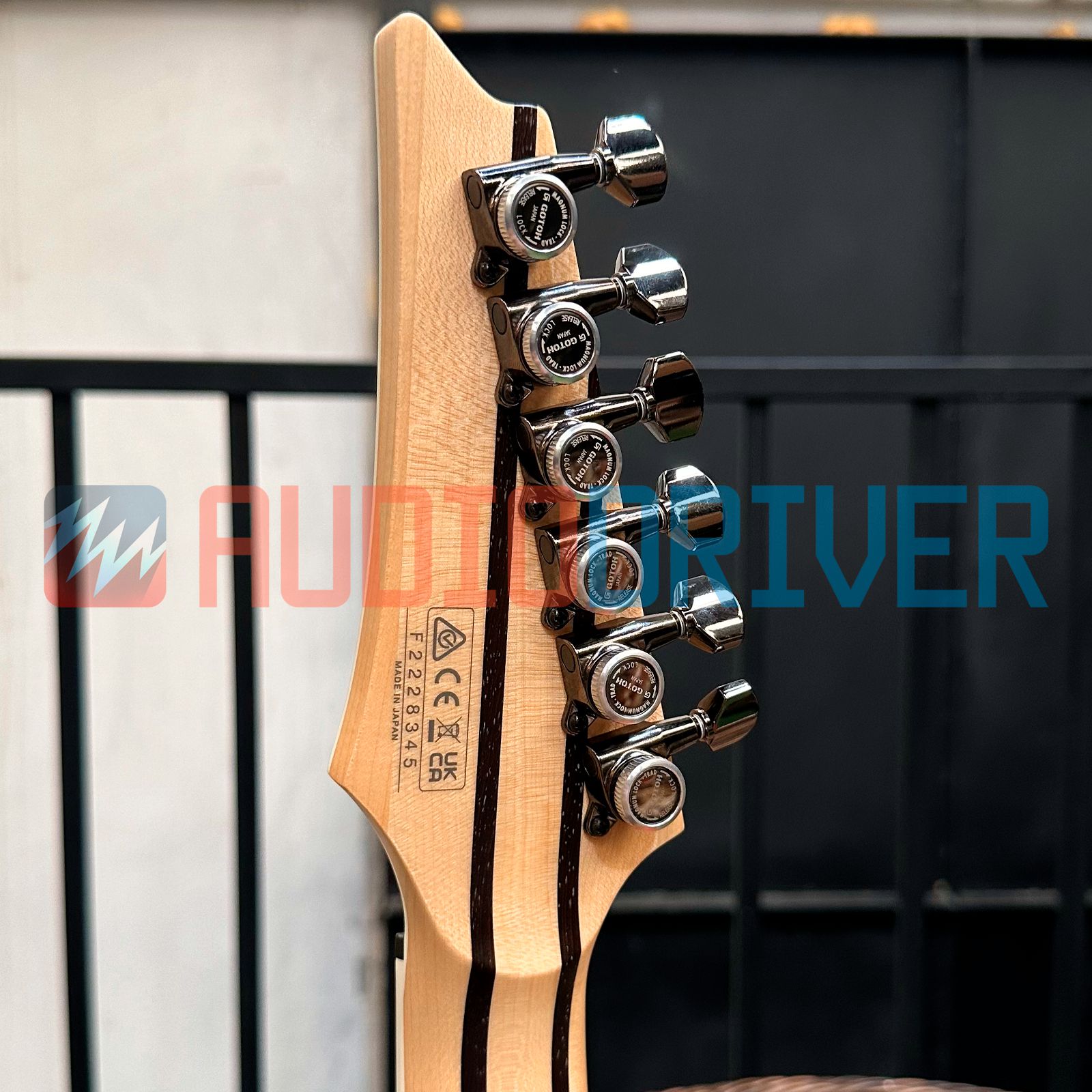 Guitarra Super Strato Japonesa Ibanez RG5121 Burgundy Metallic