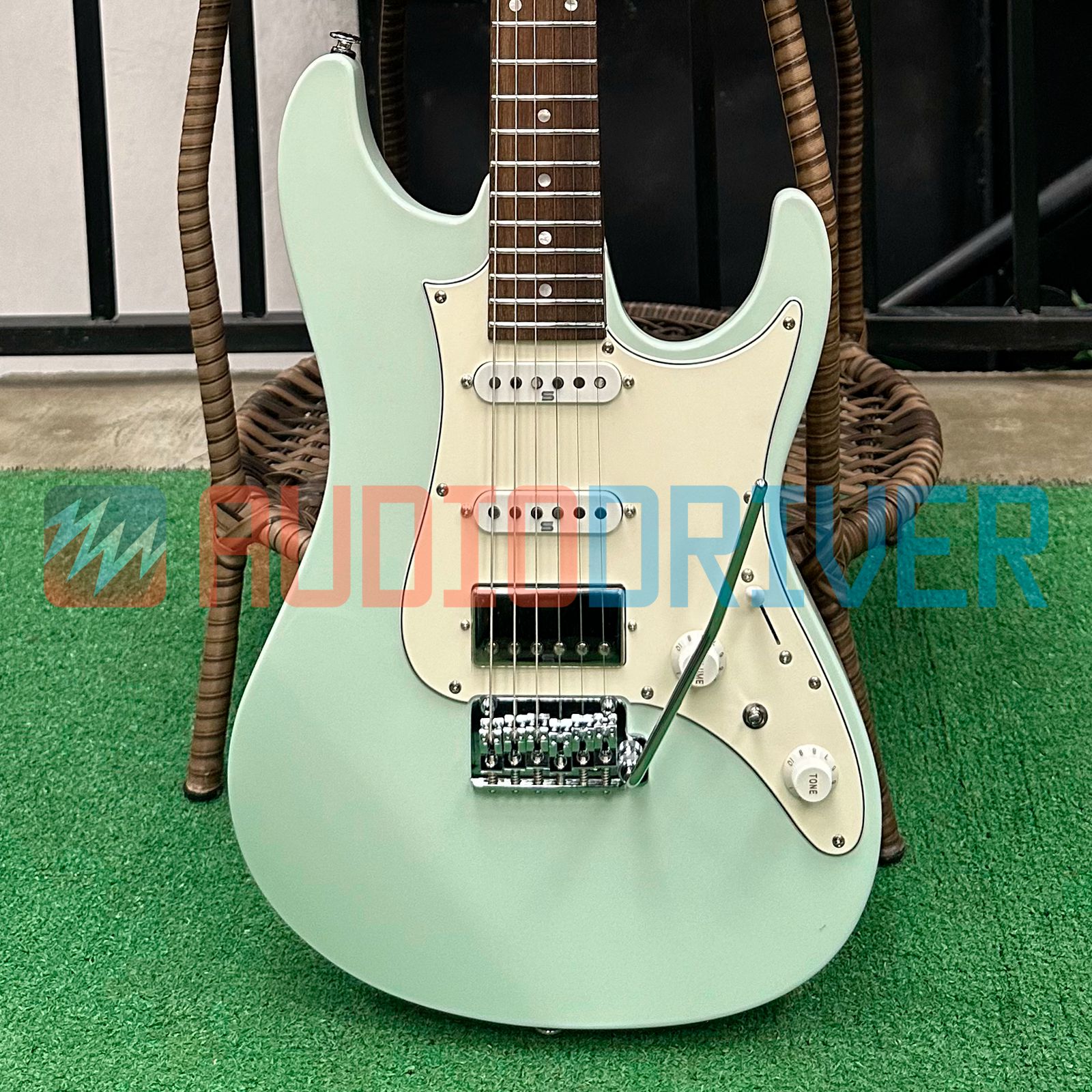 AZ2204NW | AZ | ELECTRIC GUITARS | PRODUCTS | Ibanez guitars