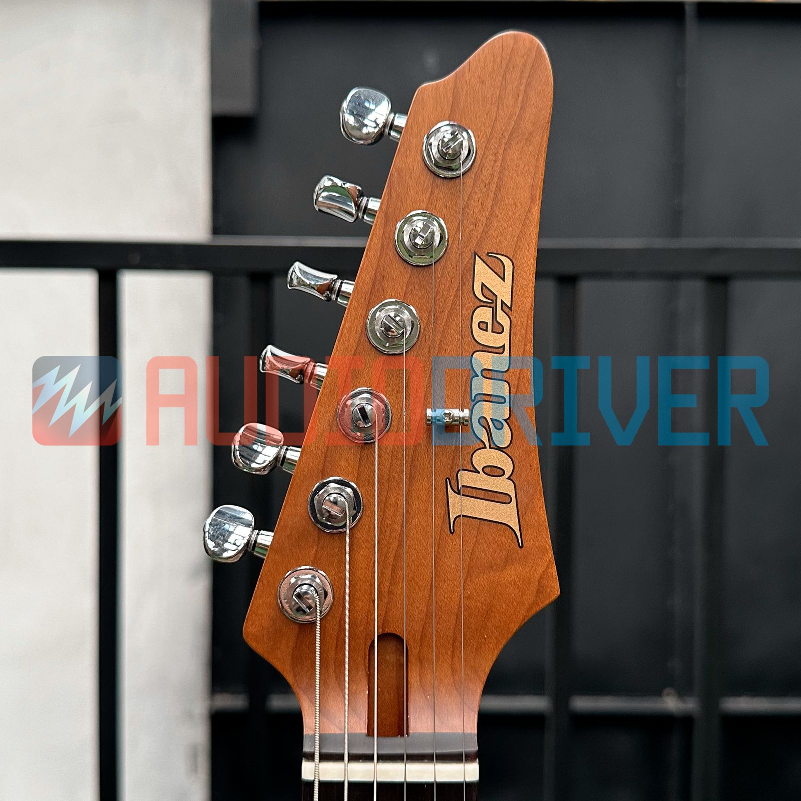 Guitarra Super Strato Japonesa Ibanez AZ2204N Prussian Blue