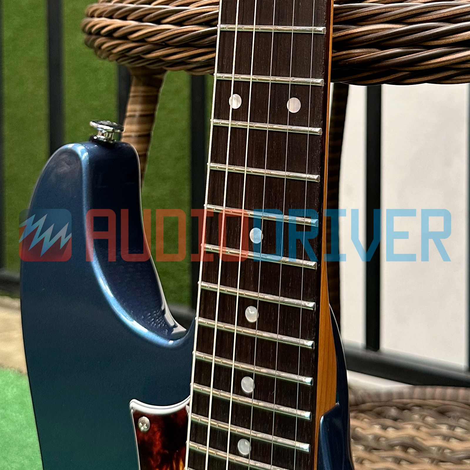 Guitarra Super Strato Japonesa Ibanez AZ2204N Prussian Blue