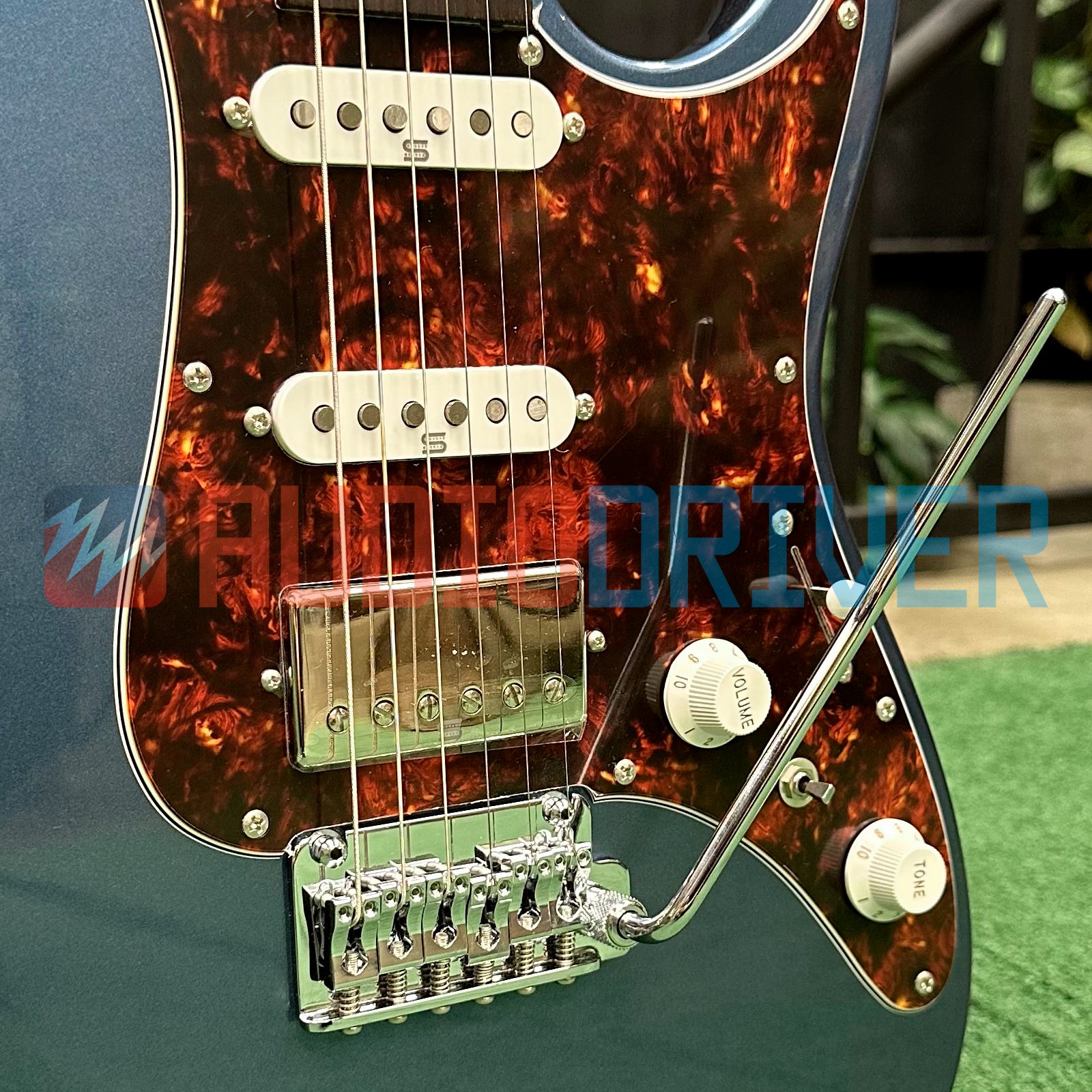 Guitarra Super Strato Japonesa Ibanez AZ2204N Prussian Blue