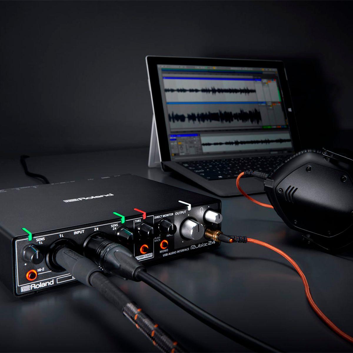 Interface Rubix 24: Conectividade Profissional para Gravação e