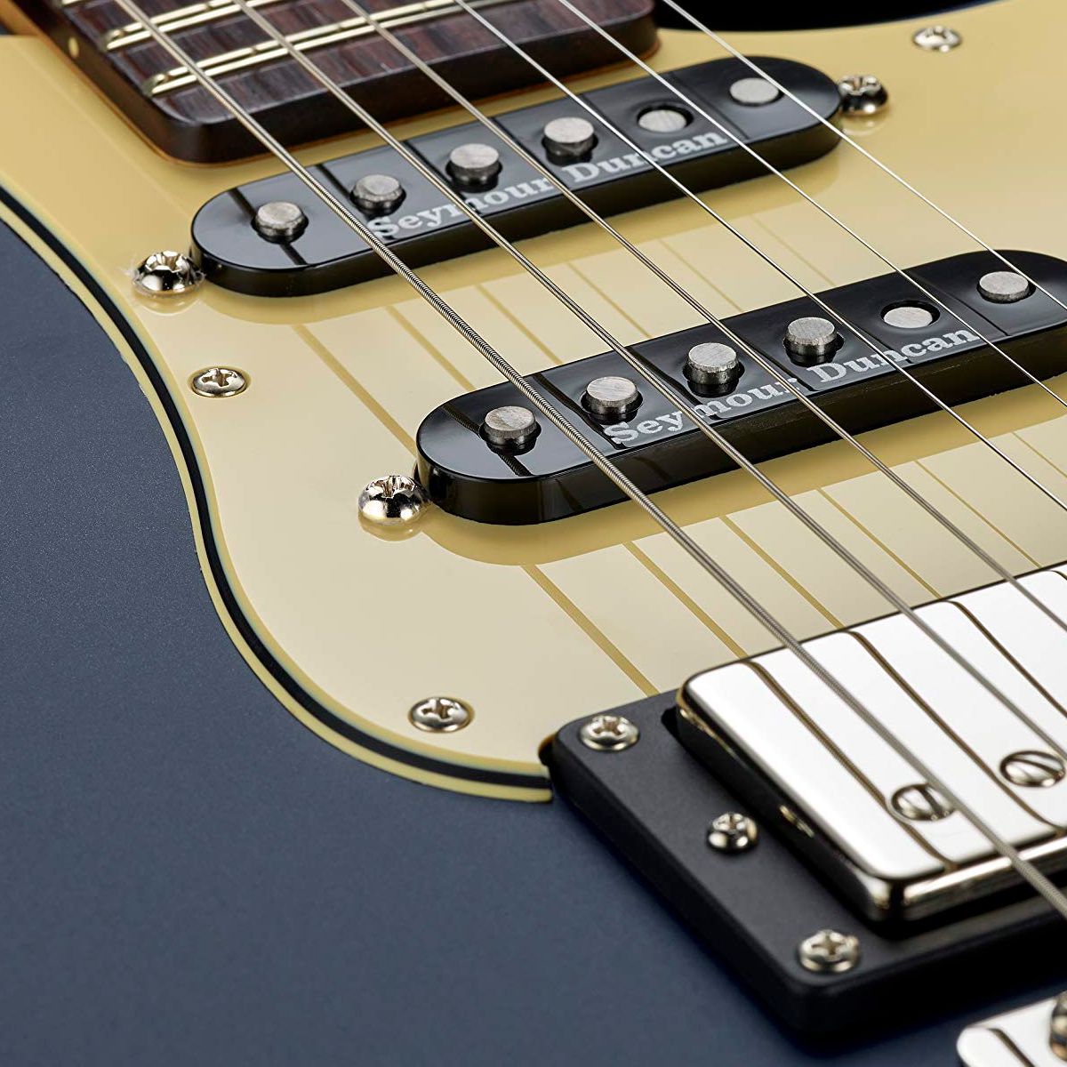 Yamaha Pacifica PAC612VIIX MSB: Versatilidade e Performance