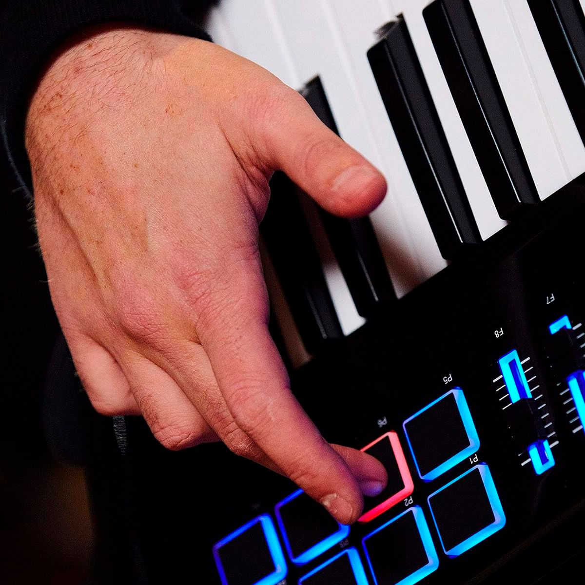 Keytar Alesis Vortex Wireless 2: Liberdade Musical Sem Fio