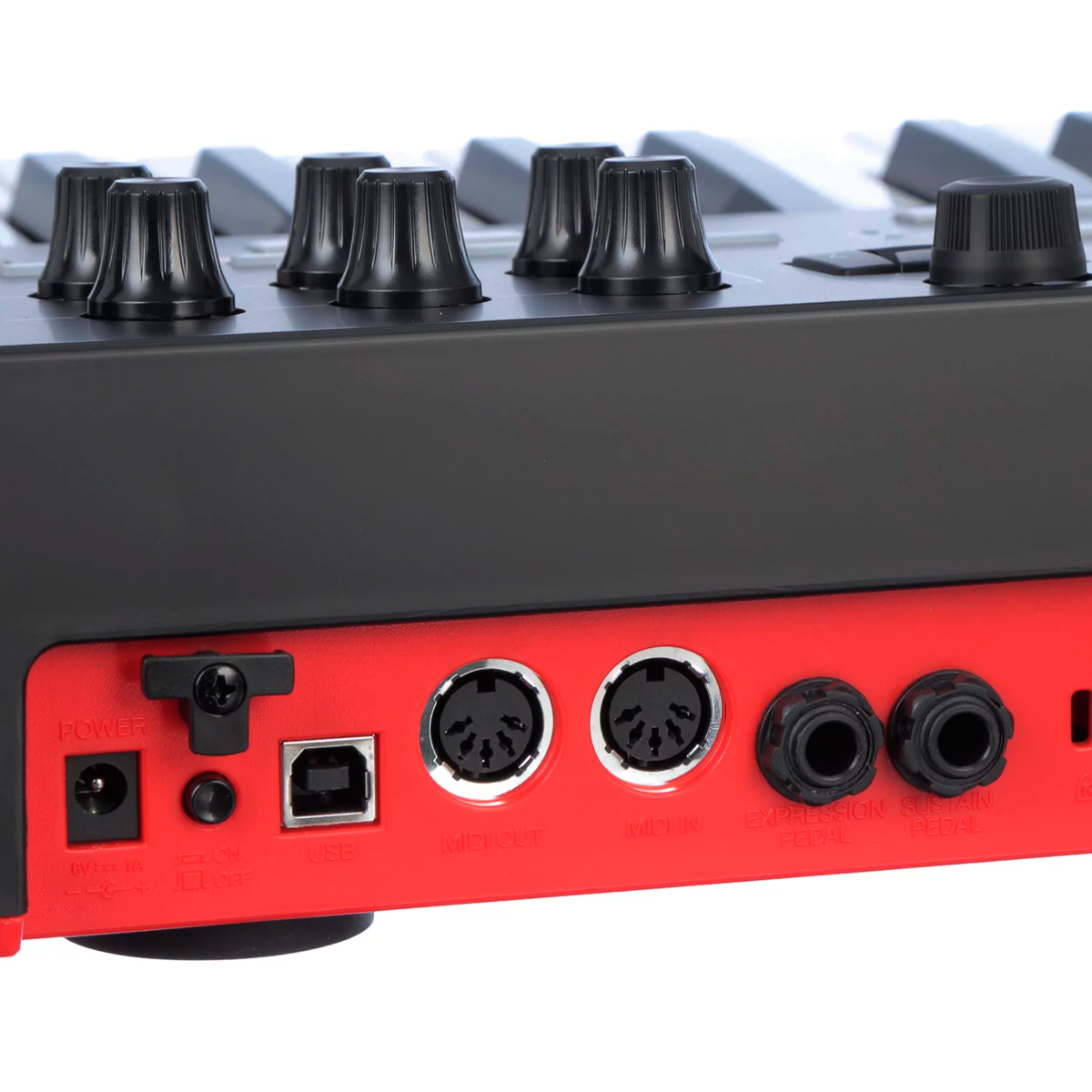 AKAI MPK225: Controle MIDI Compacto e Poderoso com 25 Teclas Semi