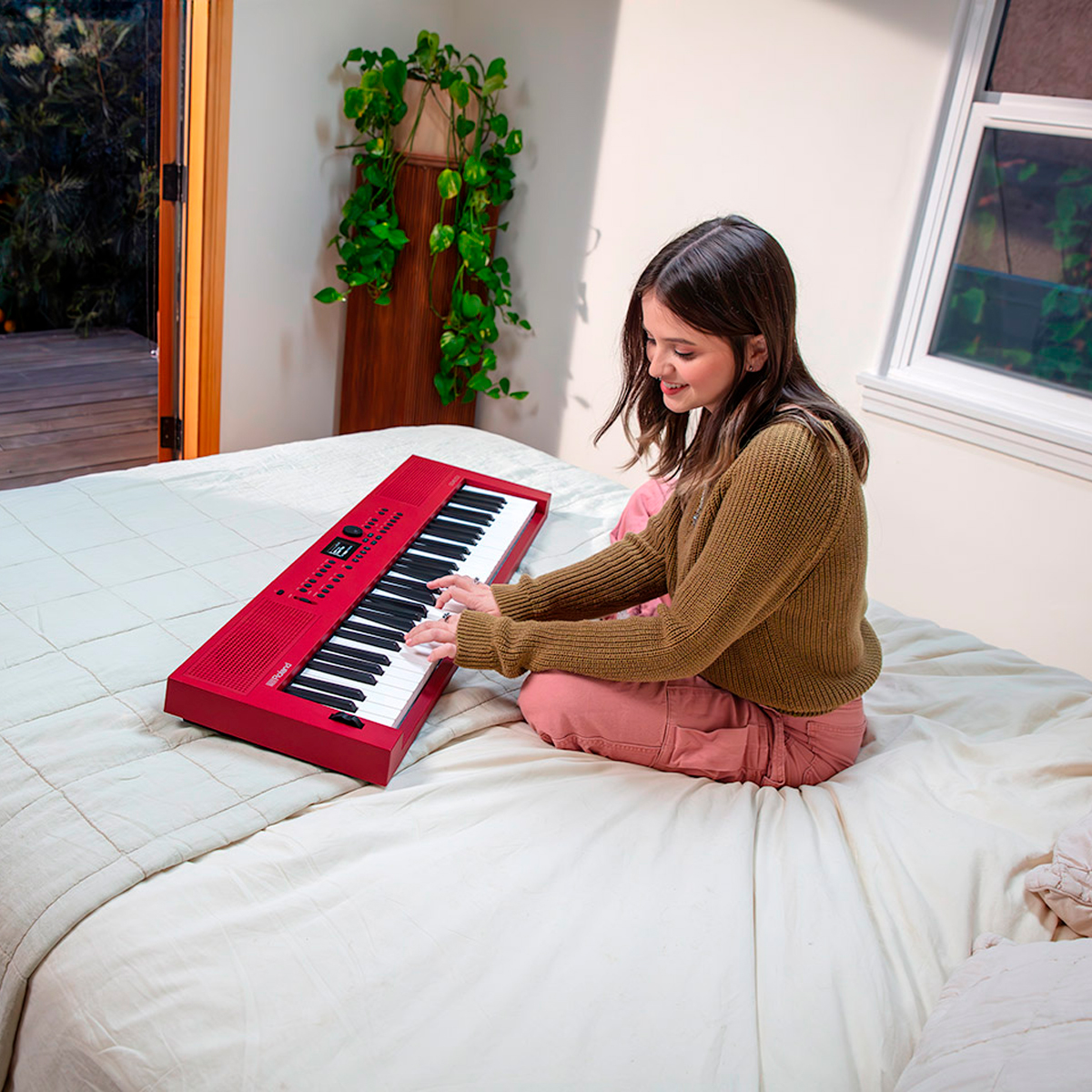 Teclado Roland GO KEYS 3 Dark Red: 61 Teclas, Bluetooth, Mais de