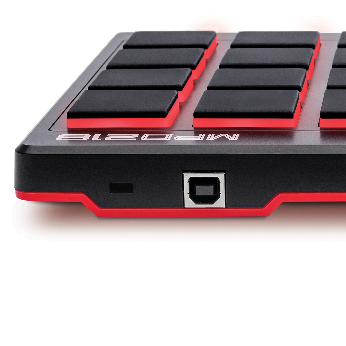 Akai Professional USB MIDI16パッド MPD218 AKAI Professional MPD218 | Controlador USB/MIDI de 16 teclas com
