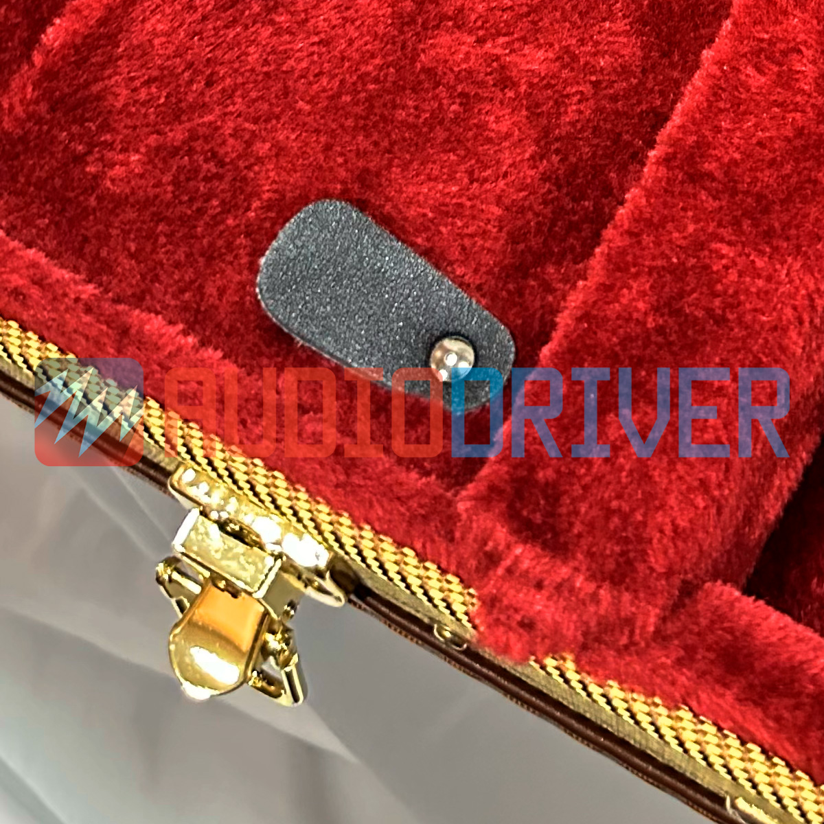 Case para Baixo RedBurn RB-HCBSTW Tweed – Segurança e Estilo