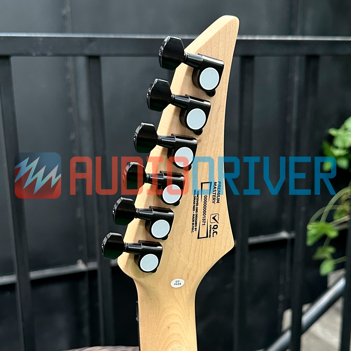 Guitarra Super Strato Waldman WIG450X TWHS – Toque com Estilo e