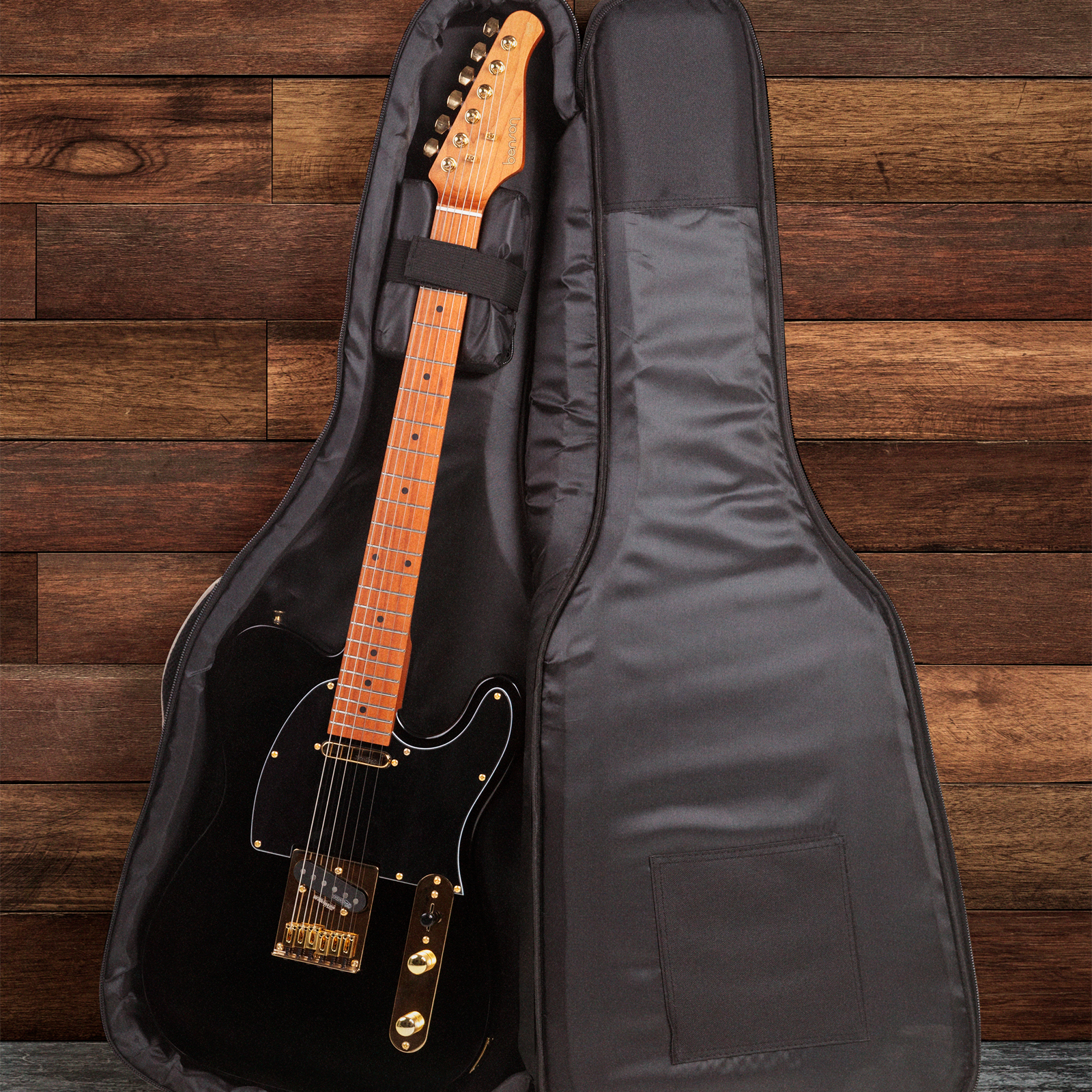 Guitarra Telecaster Benson Hardy T 904 Black and Gold