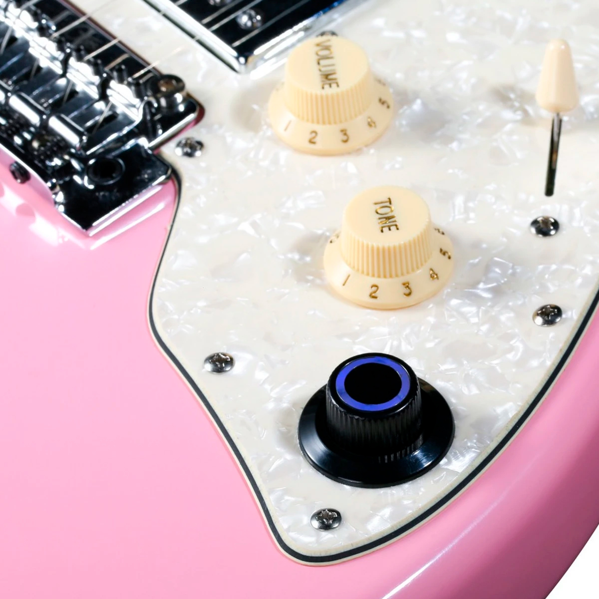 Guitarra Mooer GTRS S800 Shell Pink: Stratocaster Inteligente HSS