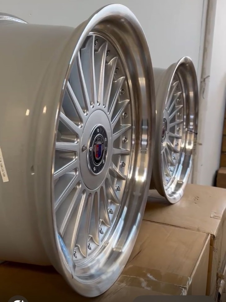 RODAS BMW RETRO ARO 19 DUAS TALAS FURAÇÃO 5X112/120 - Perfecta Rodas