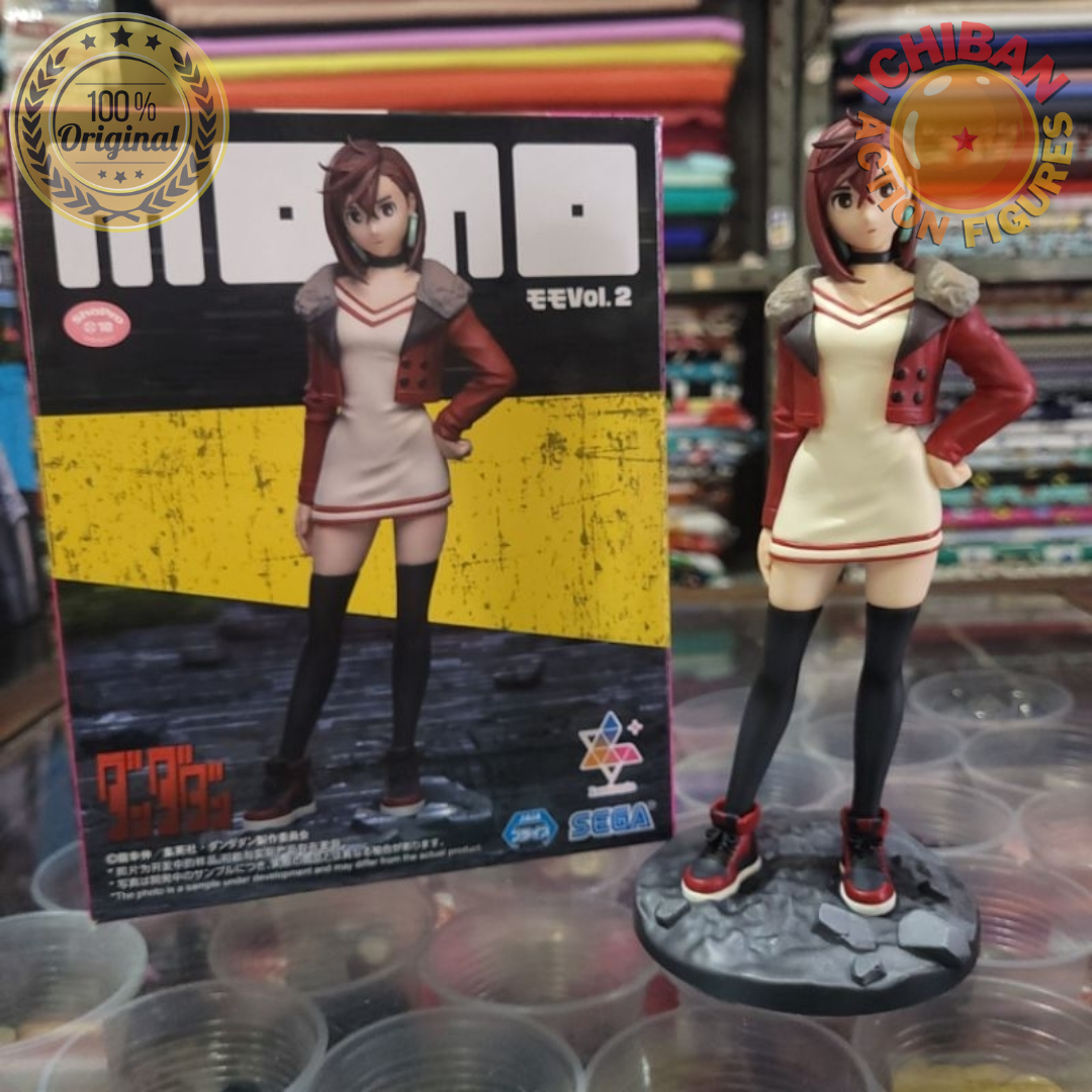 AYASE MOMO EM PÉ DE VESTIDO E CASACO DANDADAN LUMINASTA VOL.2 SEGA