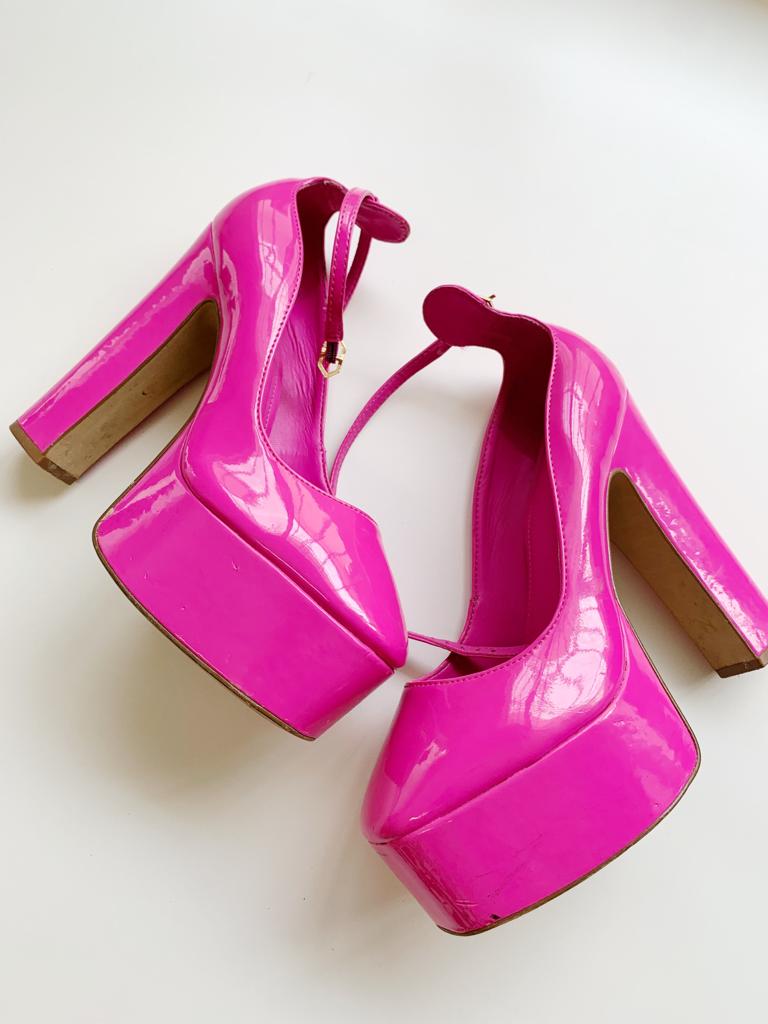 Sapato 2025 boneca pink