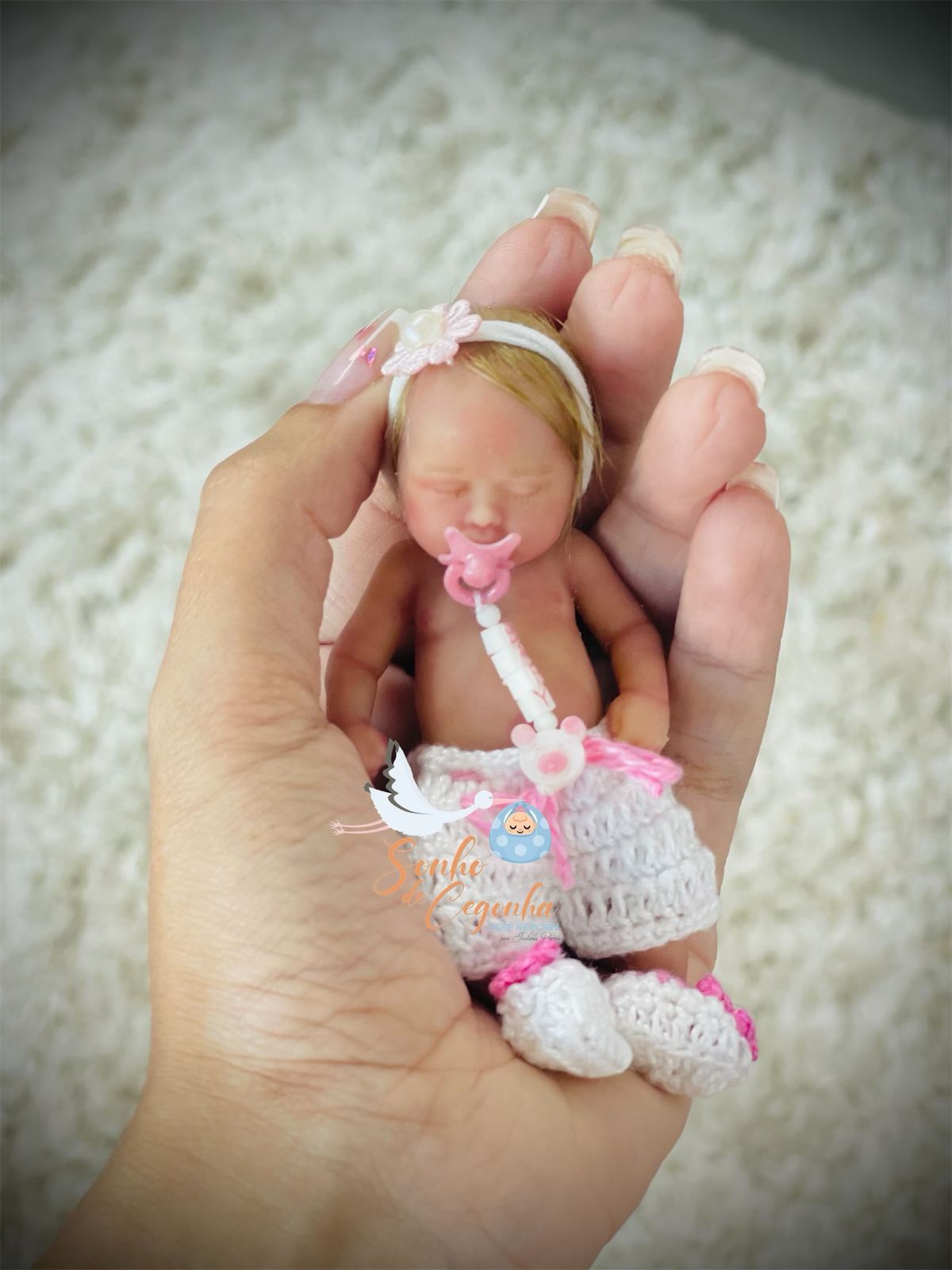 Bebê Reborn Silicone Sólido Mini Bebê