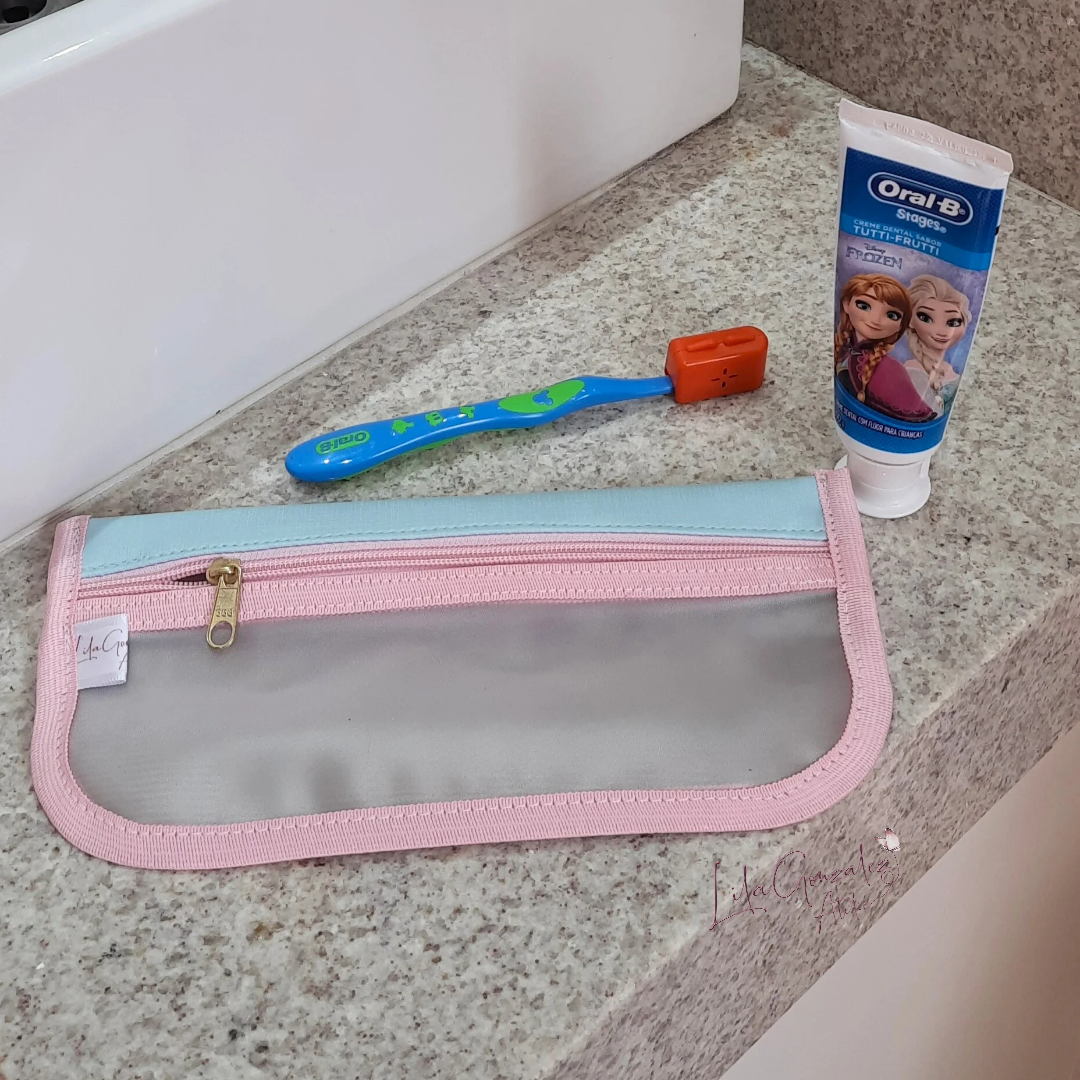 Necessaire higiene - Porta escova de dente- rosa - lilagonzalez_atelie