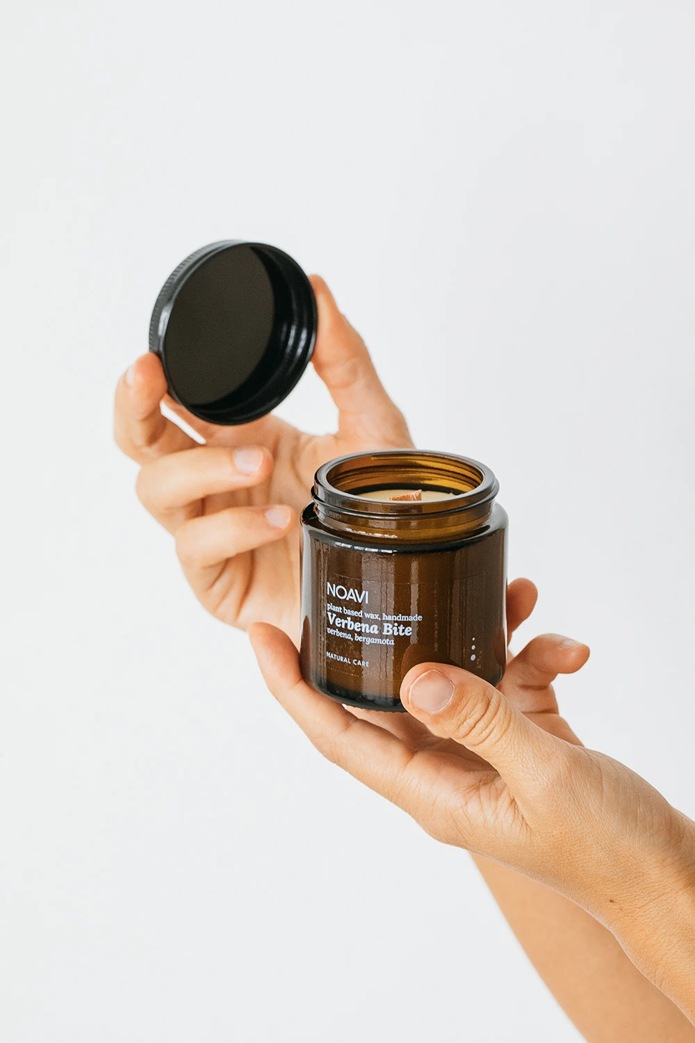 Noaví Vela Aromática Verbena Bite - Beleza do Campo | Produtos