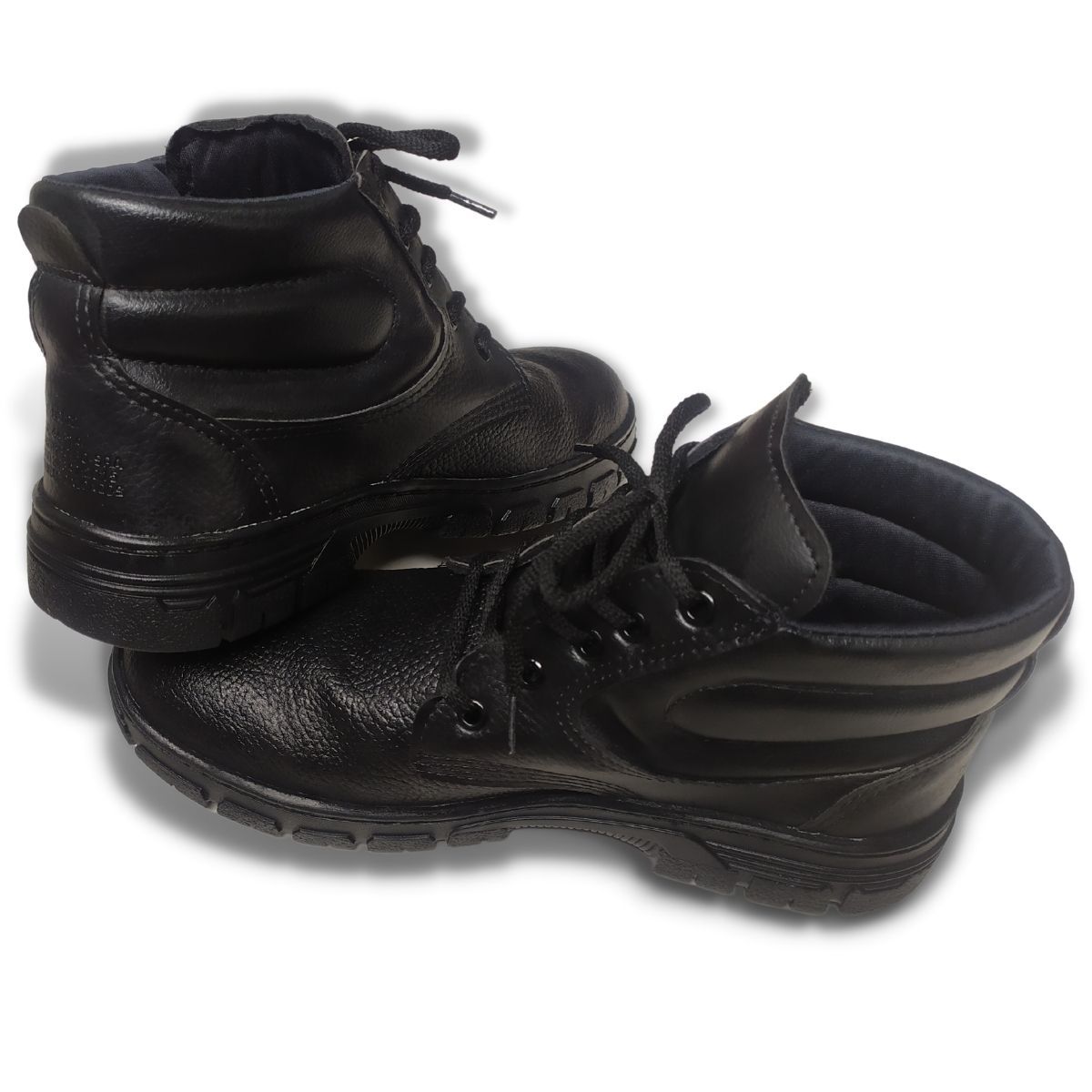 Botina Bootminas Amarrar Couro Relax 1002ECOA CA 44314 COMSEG EPI Botina Bootminas Amarrar Couro Relax 1002ECOA CA 44314 COMSEG EPI