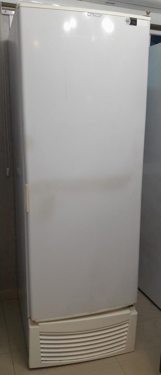 Freezer/Conservador Vertical Tampa Cega 569L TRIPLA AÇÃO Fricon